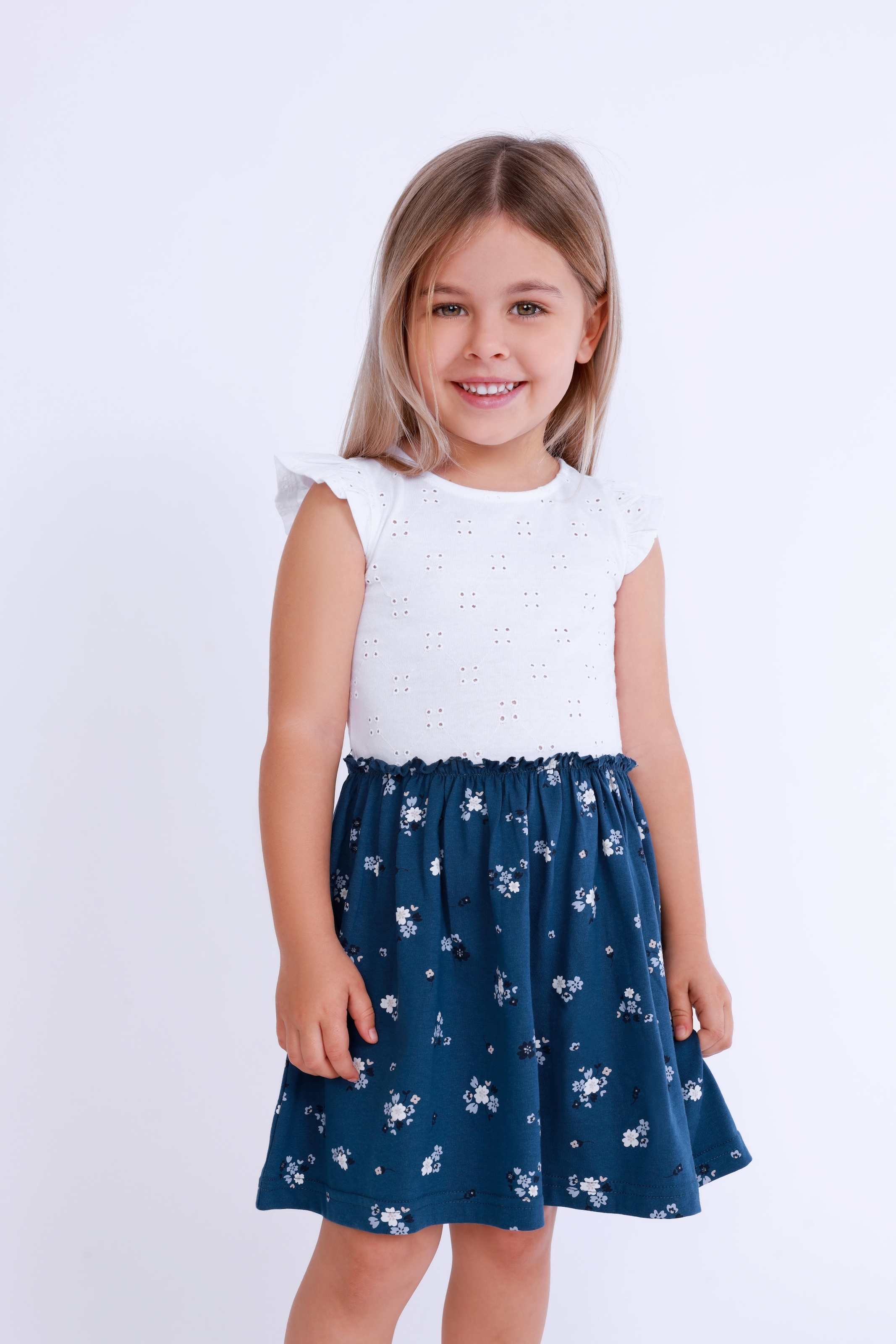 Blue Seven Shirtkleid 1 tlg. tlg. im Oberteil im tollen Lochstickerei-Look