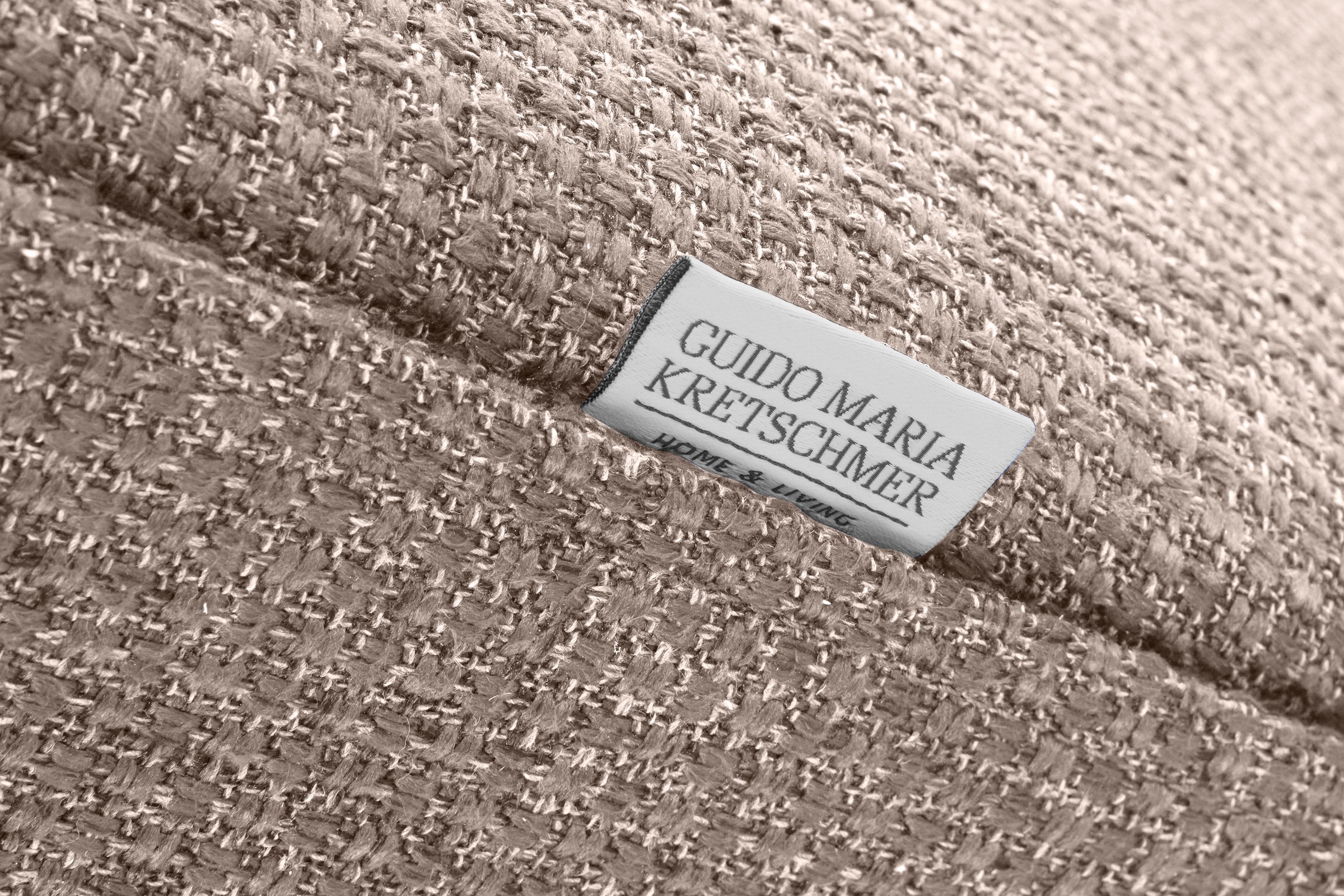 Guido Maria Kretschmer Home&Living Hocker »Chilltime, elegant und bequem durch Komfortsitzhöhe 46cm, hoher Fuß«, mit eleganter Kreuznaht auf der Sitzfläche