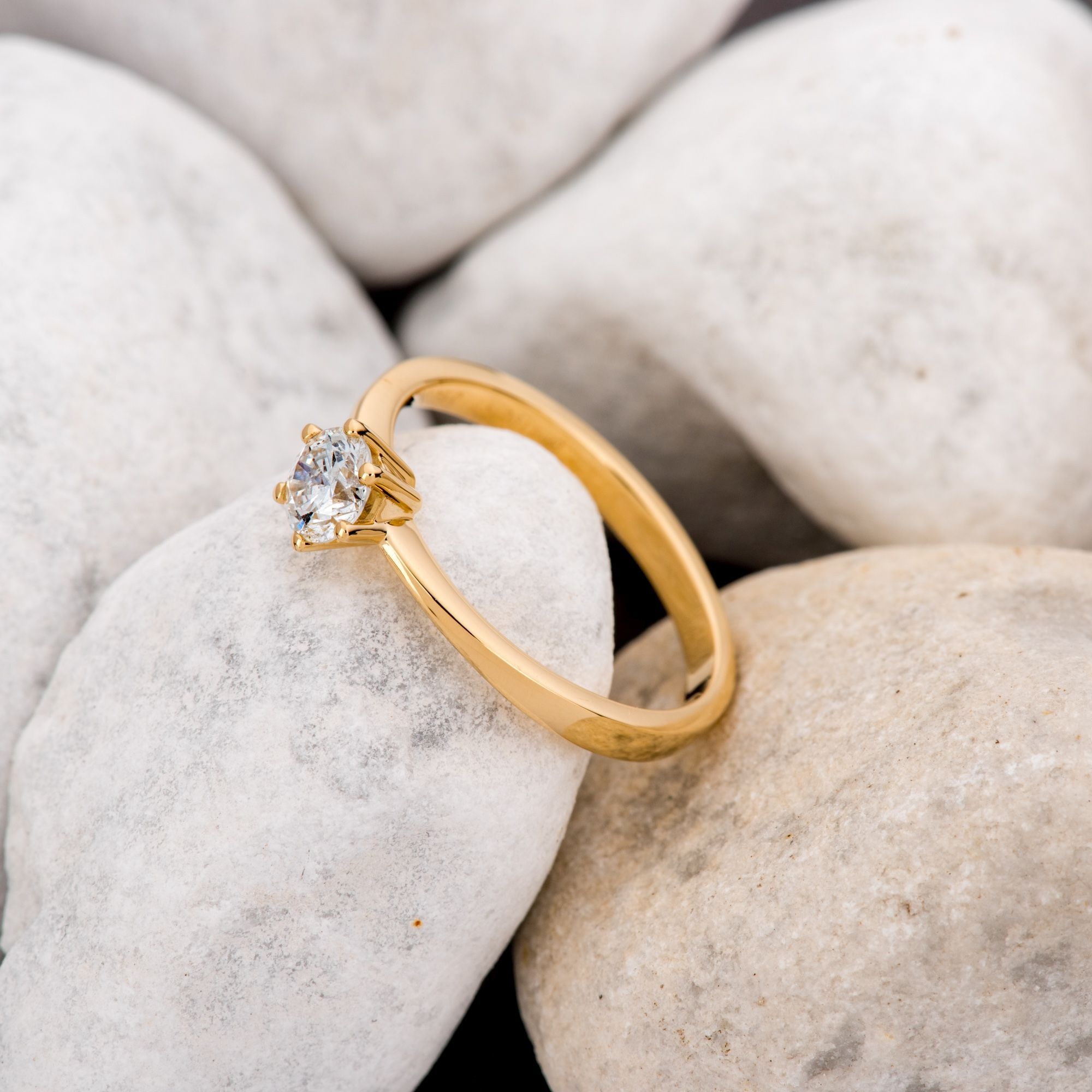 Orolino Fingerring »Gold 750 mit natürlichem Brillant 0,50ct.«