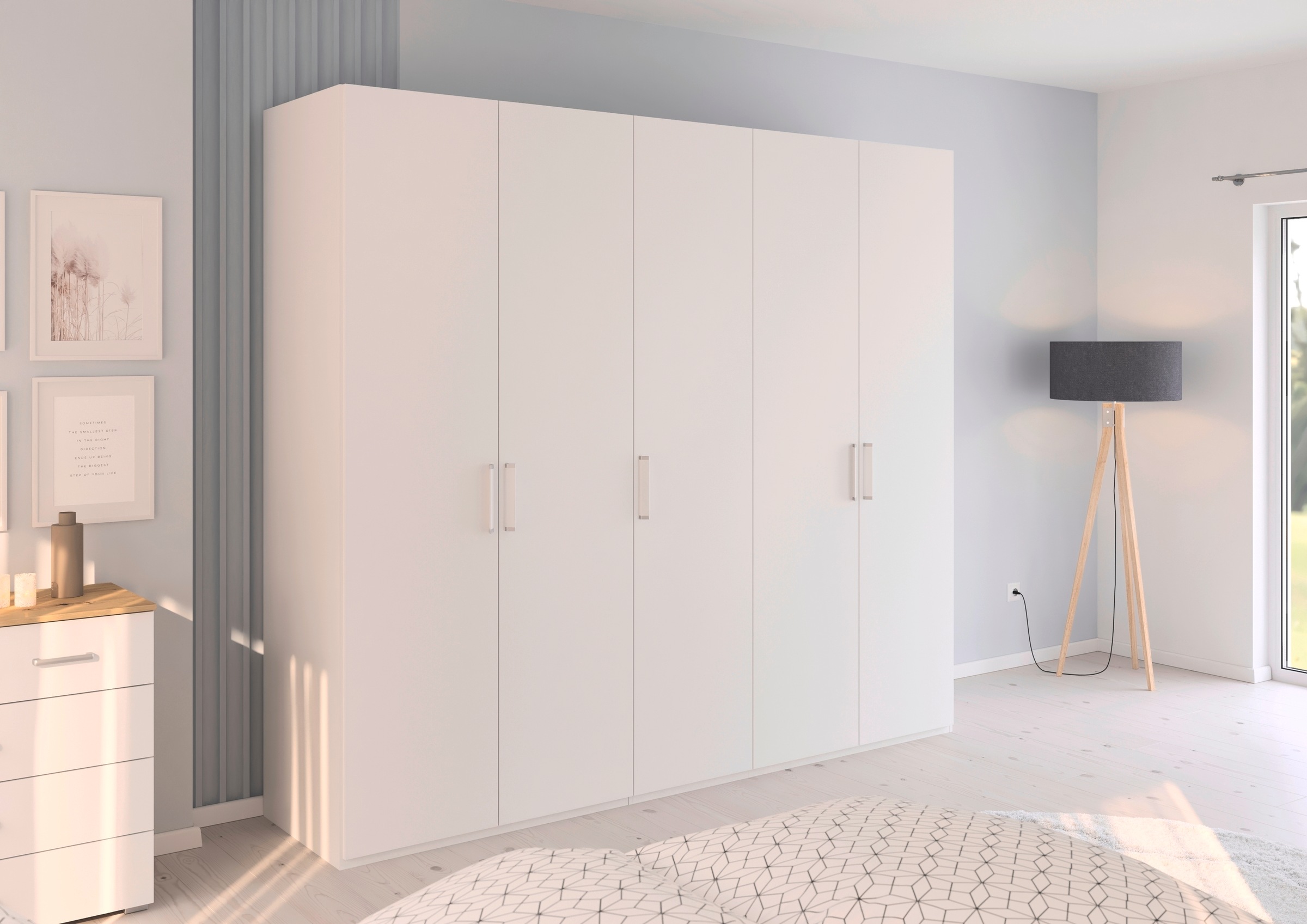 rauch Drehtürenschrank »Kleiderschrank Schrank Garderobe Schlafzimmerschrank EVELYN«, (in 2 Höhen 197 oder 210 cm erhältlich), in elegantem Stil, viel Stauraum 4 Breiten und 2 Höhen MADE IN GERMANY