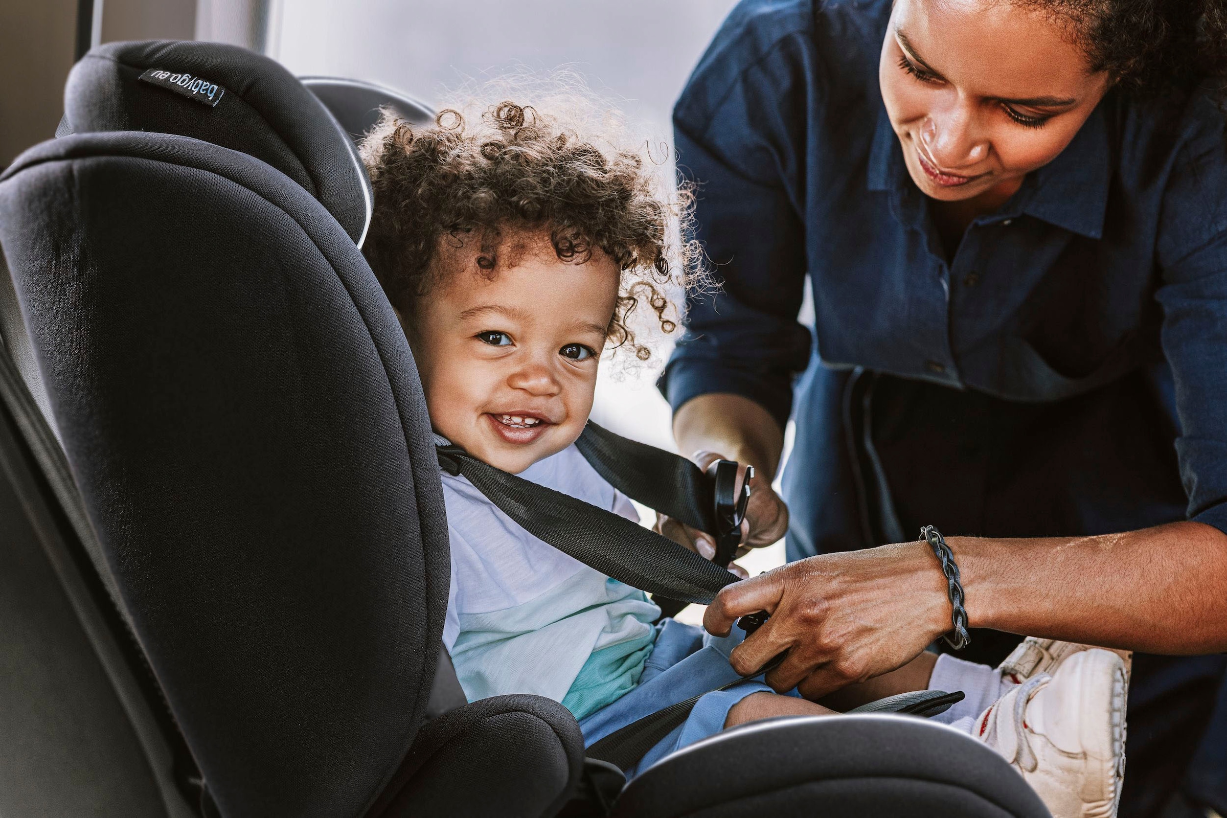 BabyGo Autokindersitz »FreeFix Isize«, für Körpergröße von 76-150 cm