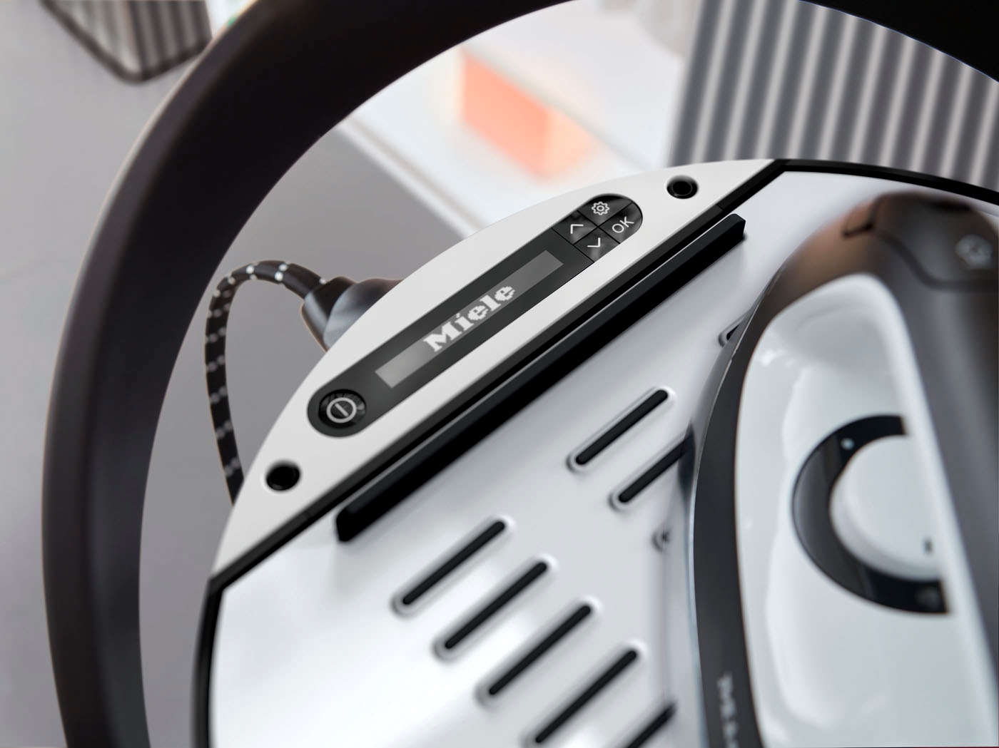 Miele Bügelsystem »B 4312 FashionMaster«, mit Wabensohle für beste Bügelergebnisse