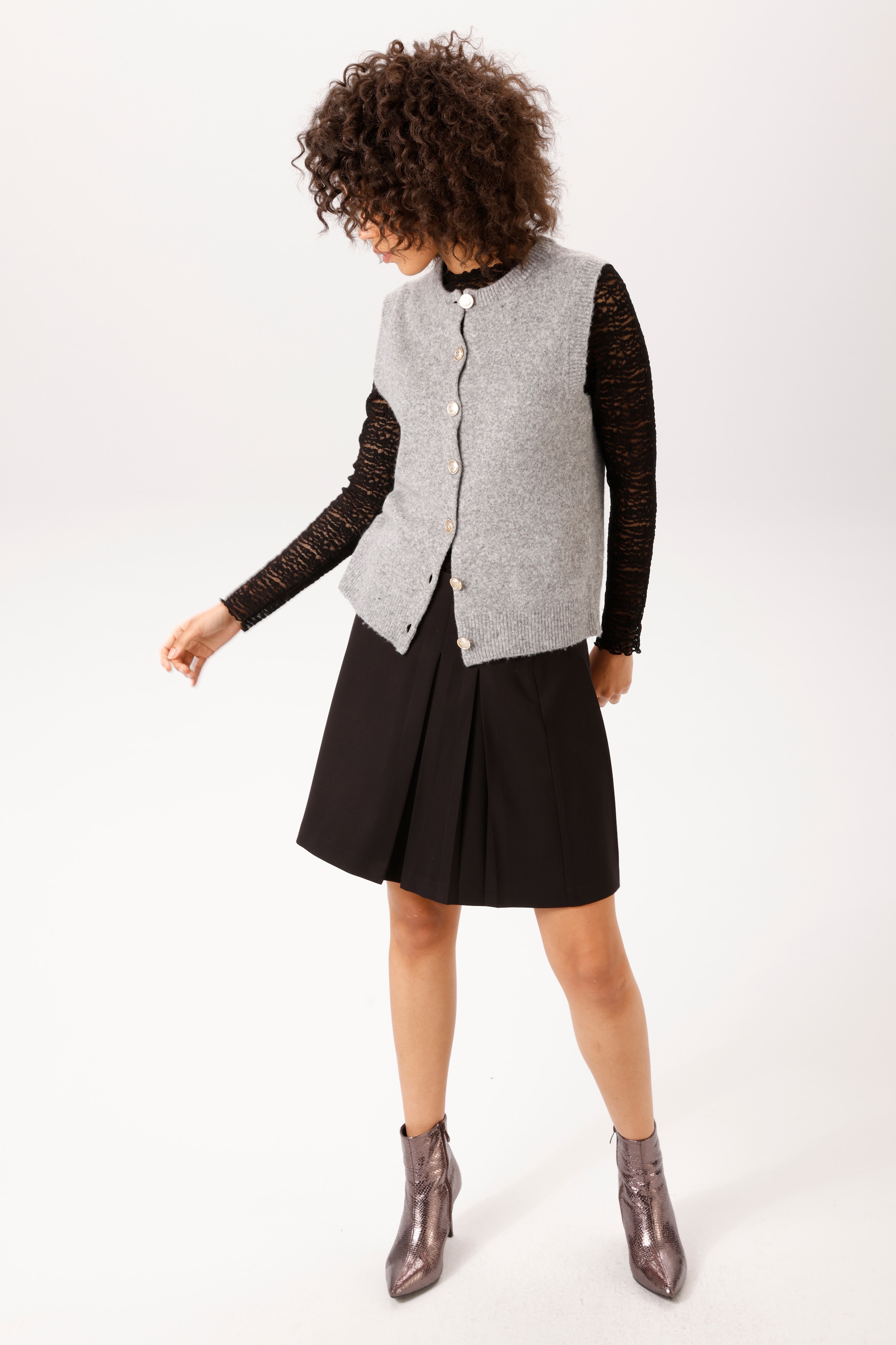 Aniston CASUAL Minirock mit trendigen Falten - NEUE KOLLEKTION