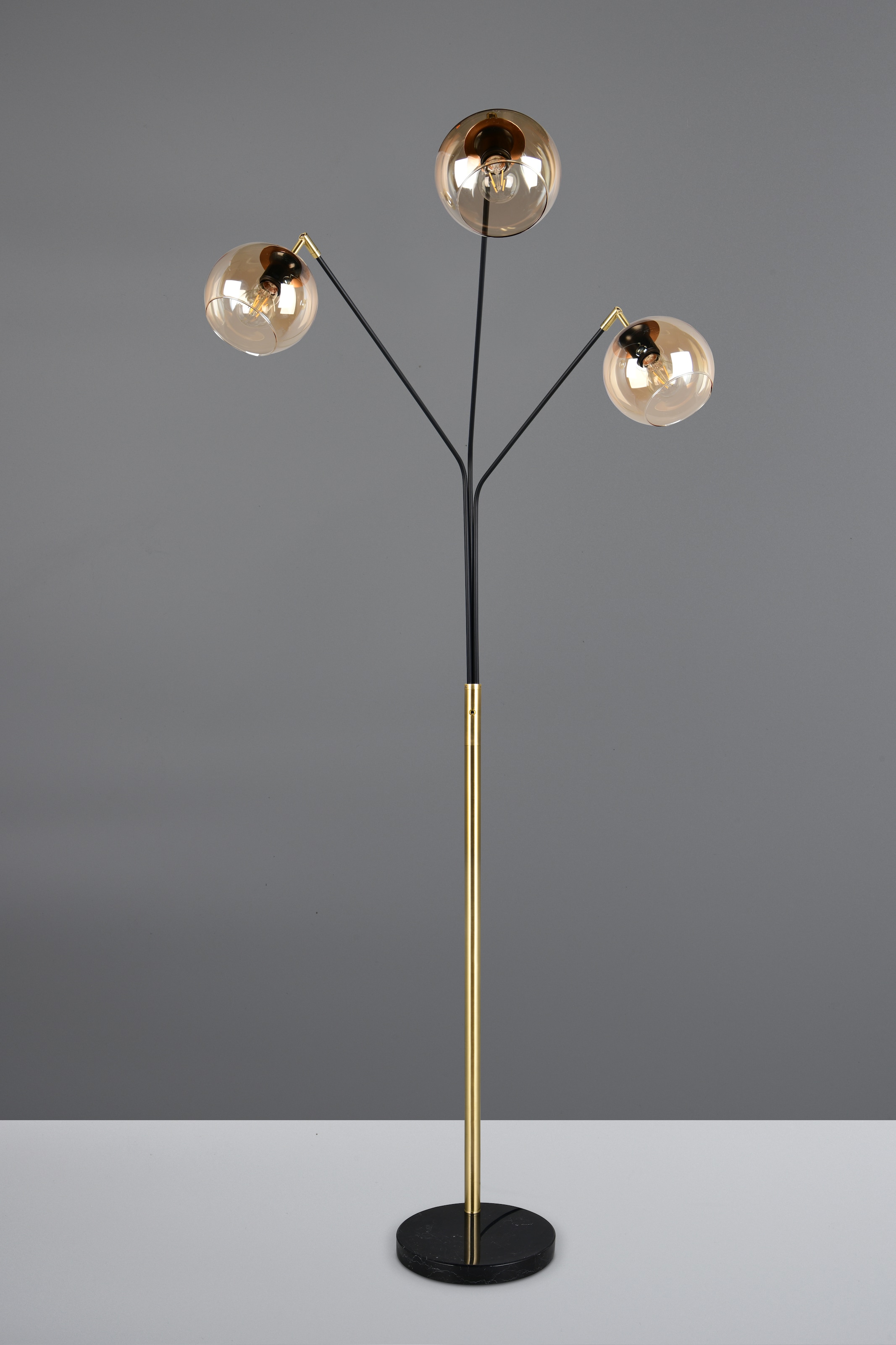 TRIO Leuchten Stehlampe »PAXTON, dreiflammige Stehleuchte, Glas Lampenschirme, Arme verstellbar«, 3 flammig, Leuchtmittel E27 | Leuchtmittel wechselbar, exkl. 3x E27 max 10W, Höhe 200cm Breite 67cm, Kippschalter, 2m Kabel