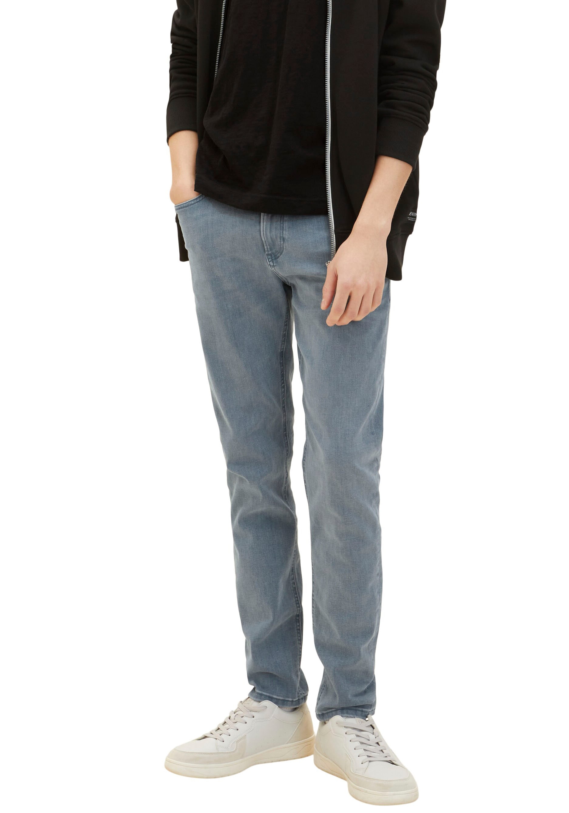 TOM TAILOR Denim Slim-fit-Jeans, mit Logo-Badge