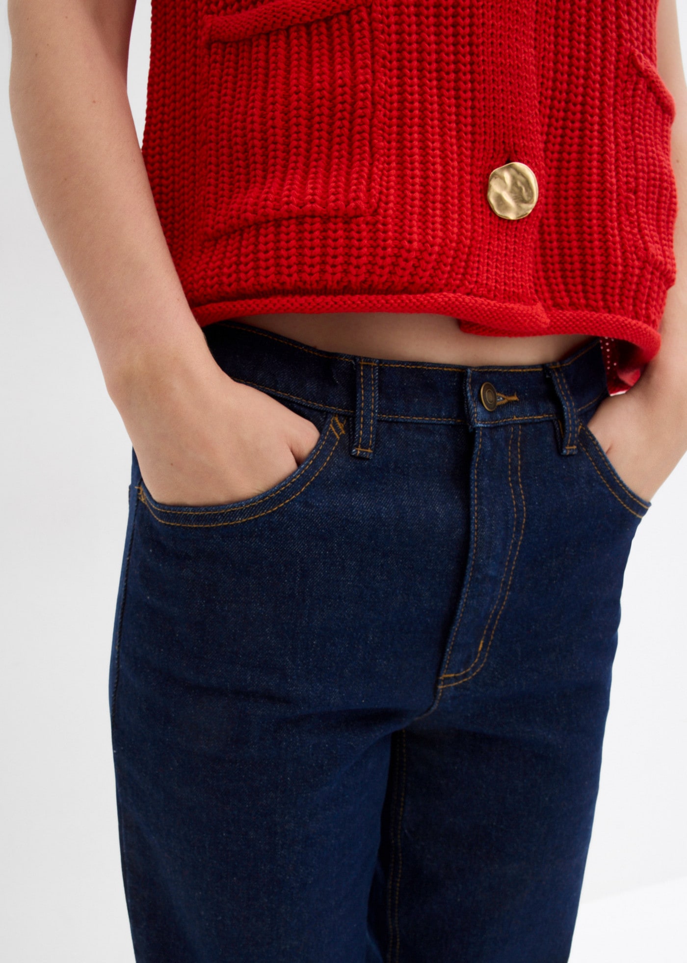 bonprix Mom-Jeans hoher Bund, verkürzte Beinlänge, lockere Passform, mit Elasthan-Anteil