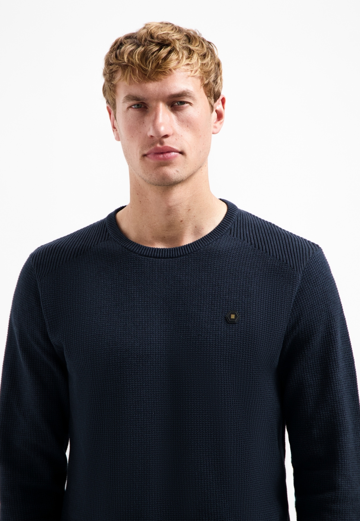 NO EXCESS V-Ausschnitt-Pullover »No Excess Pullover mit Schulterrippung«