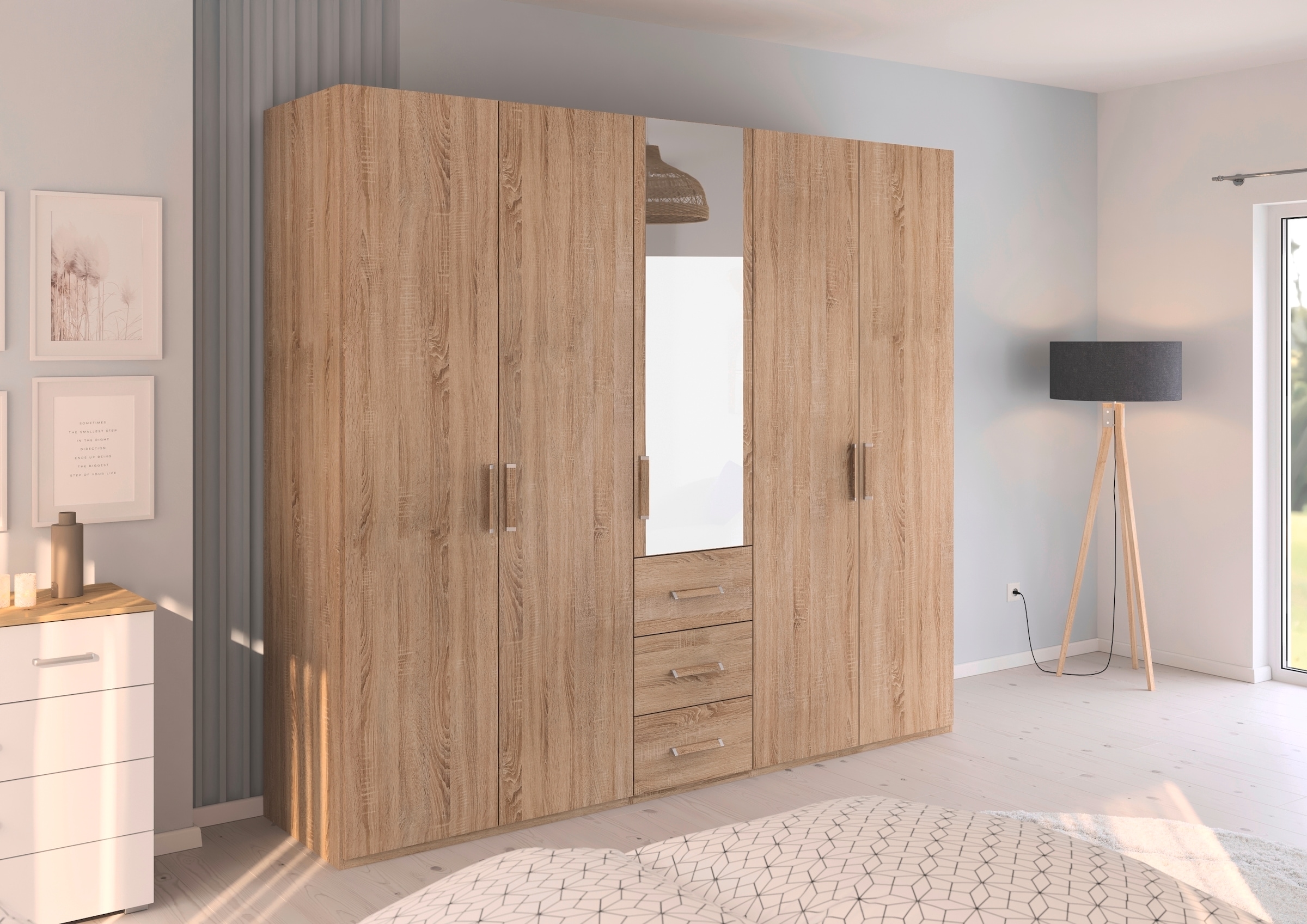rauch Drehtürenschrank »Kleiderschrank Schrank Garderobe Schlafzimmerschrank EVELYN«, (in 2 Höhen 197 oder 210 cm erhältlich), in elegantem Stil mit Schubladen 3 Breiten und 2 Höhen MADE IN GERMANY