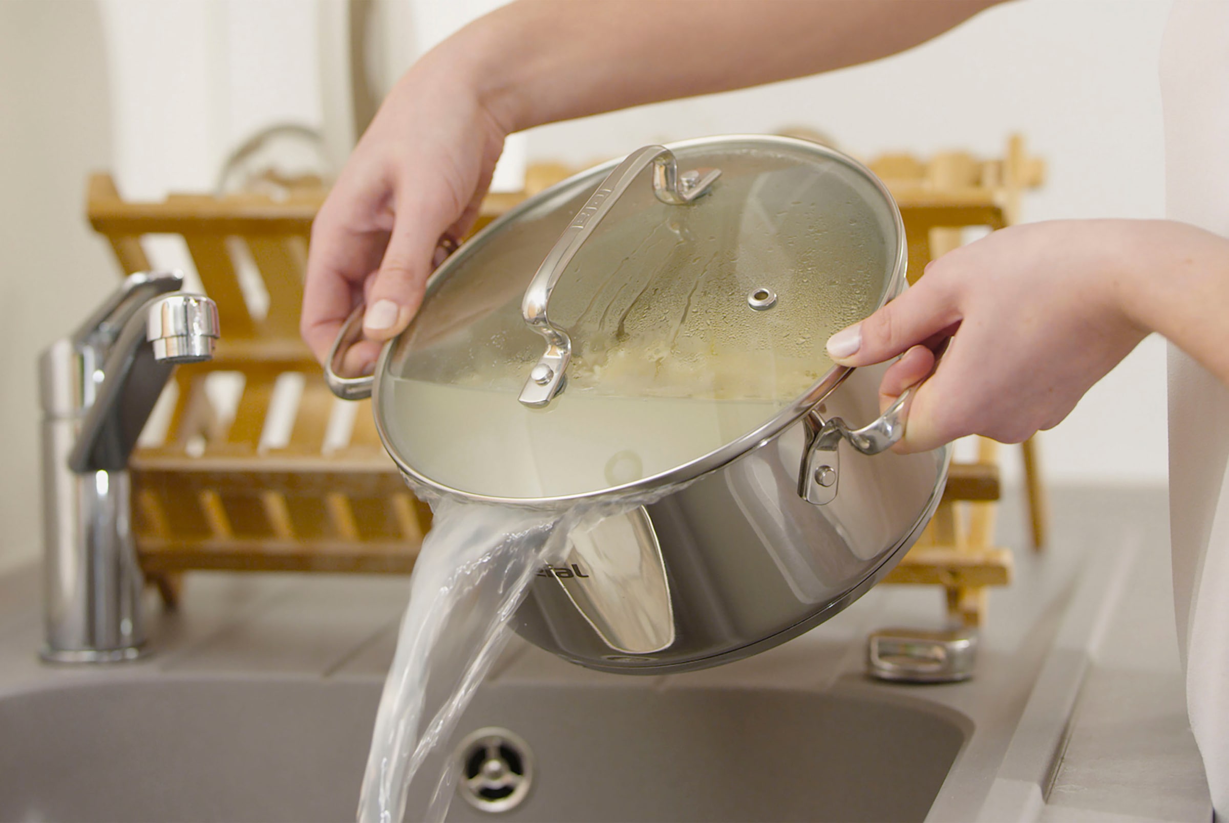 Tefal Kochtopf »Duetto+«, Edelstahl 18/10, hochglanzpoliert, Glasdeckel mit Siebfunktion
