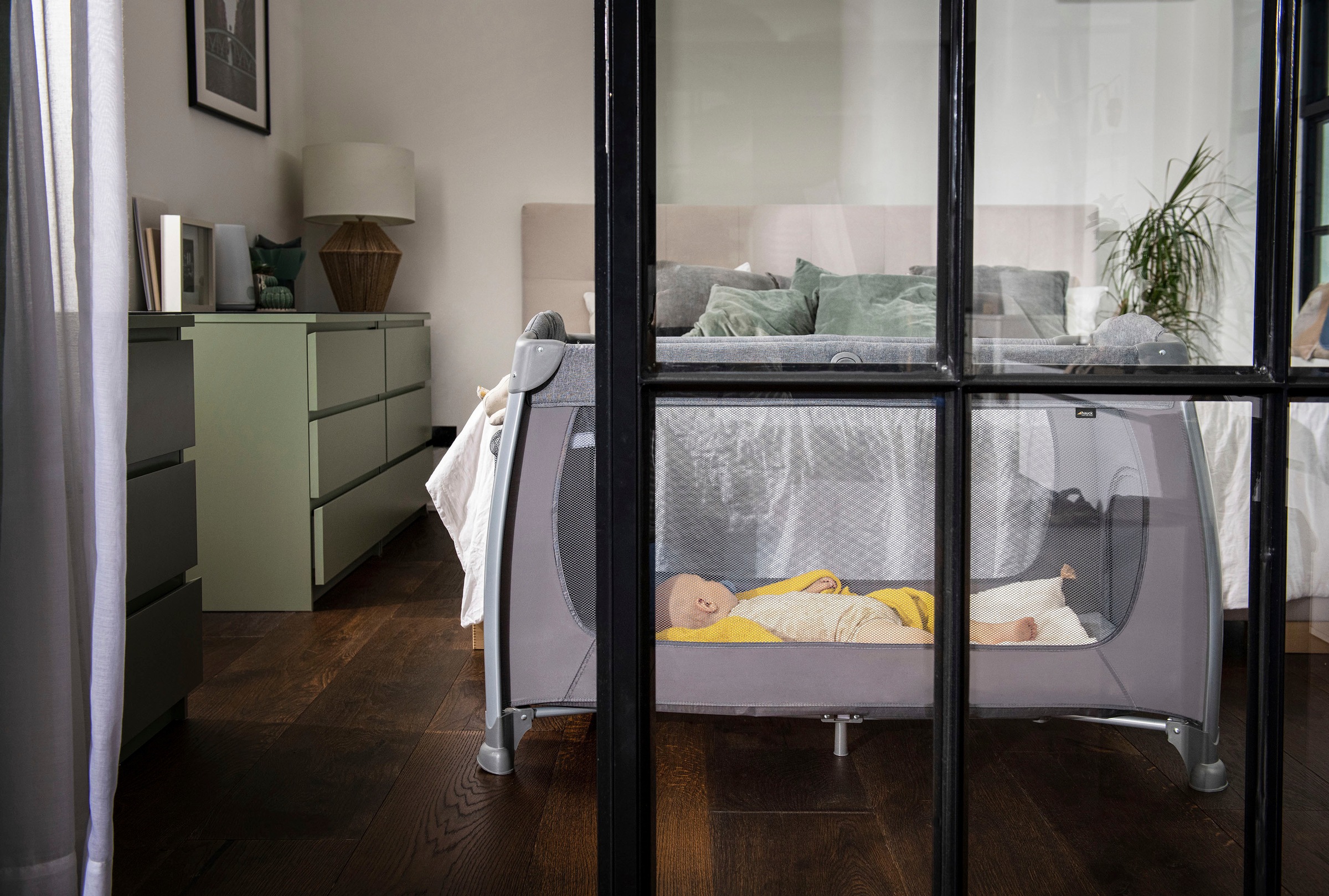 Hauck Baby-Reisebett »Play N Relax Center - melange black«, inkl. Transporttasche