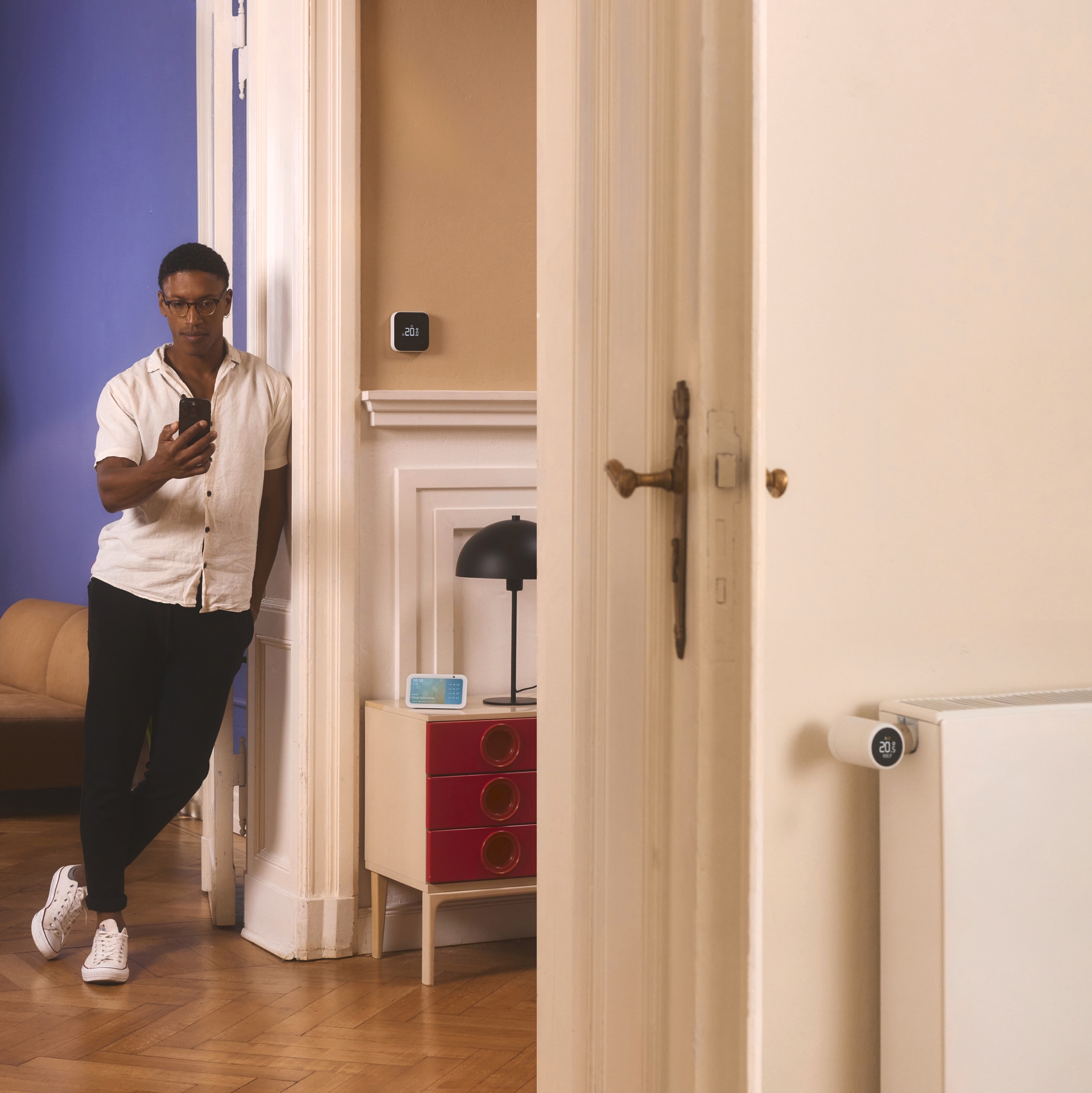 Tado Heizkörperthermostat »Bridge + 4x Smartes Heizkörperthermostat (Line X)«