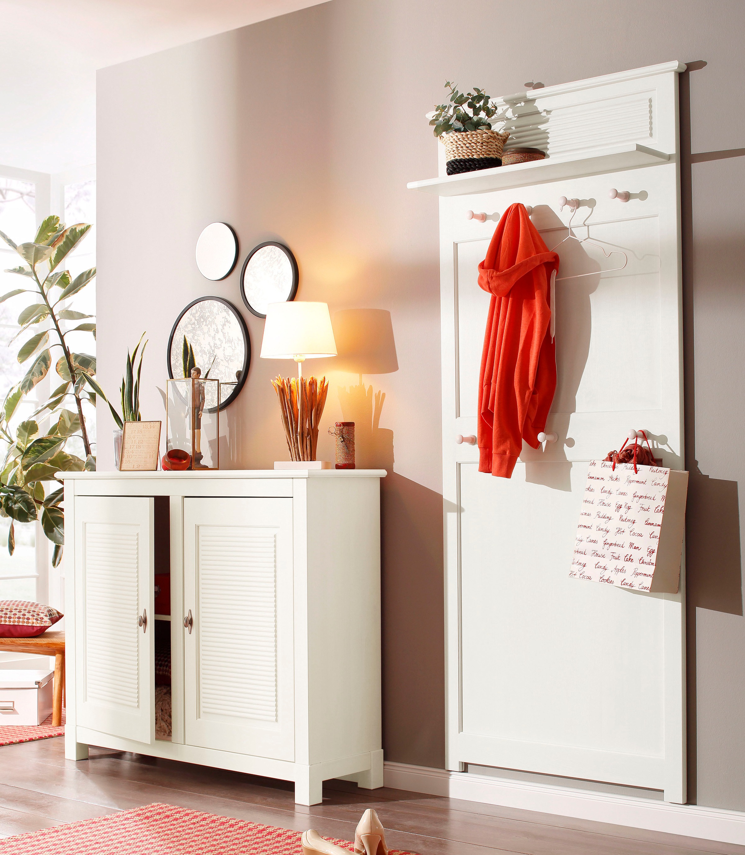 Home affaire Kommode »Rauna«, Breite 118 cm, aus massiver Kiefer
