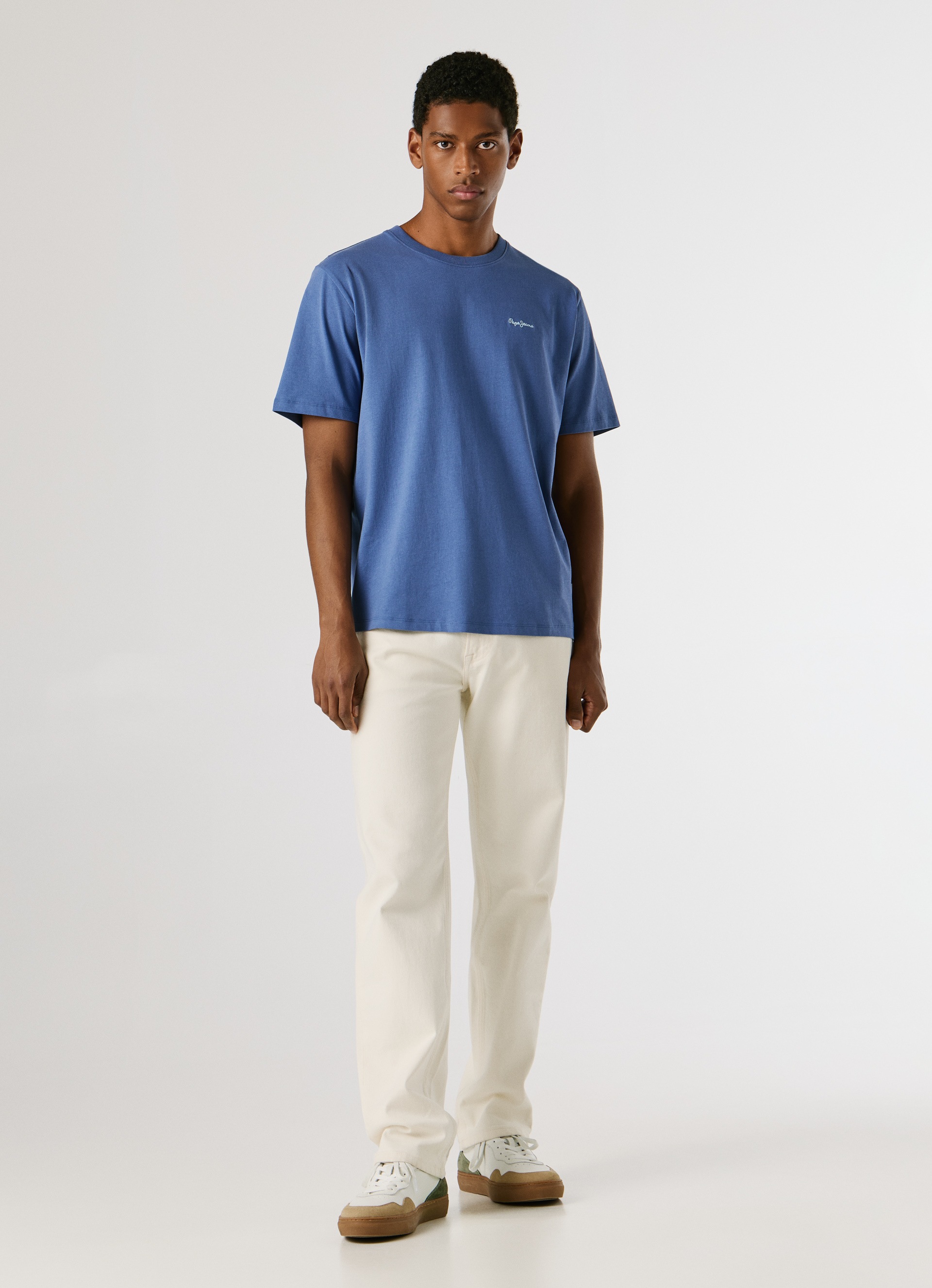 Pepe Jeans T-Shirt »CONTRAST CONNOR« mit Rundhals und gesticktem Logo
