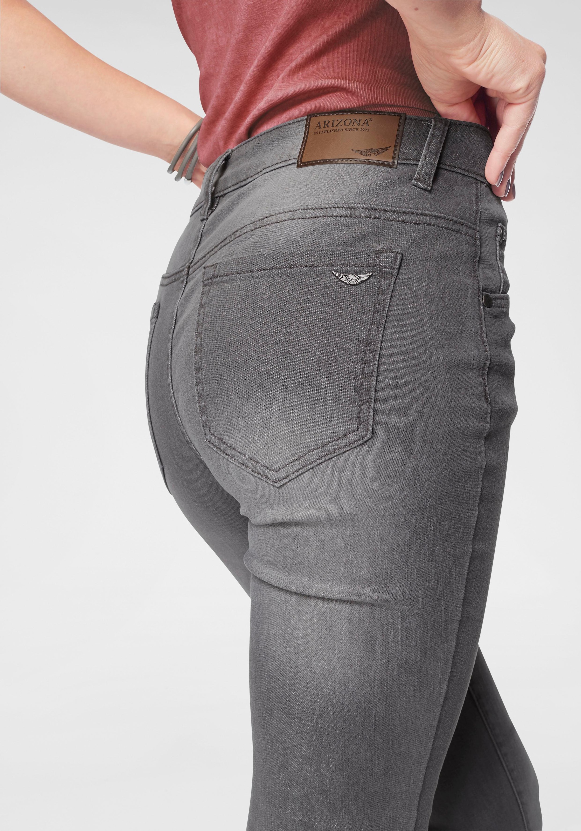 Arizona Slim-fit-Jeans »Curve-Collection«, hohe Leibhöhe, Five-Pocket-Design, Zip-Fly
