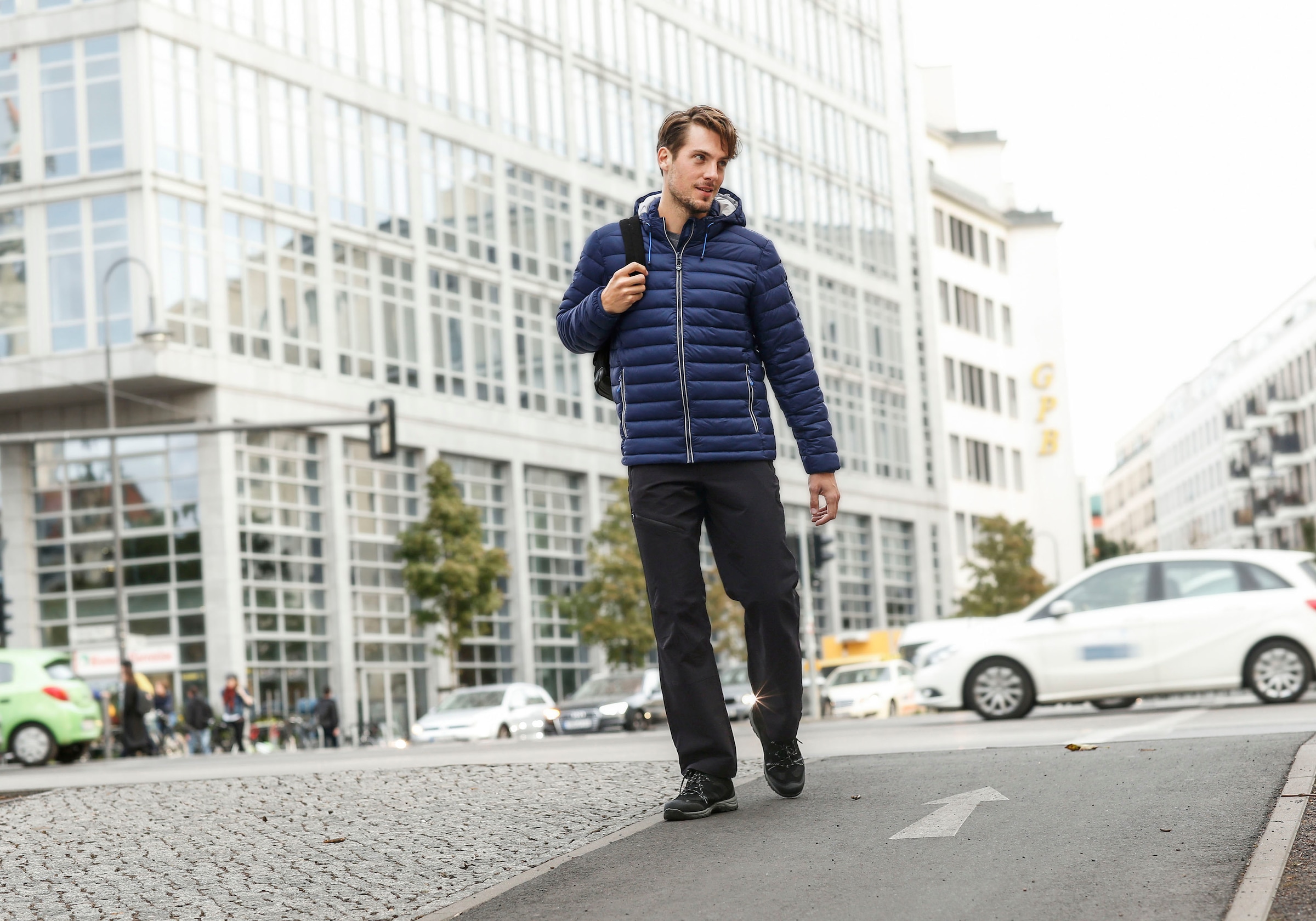 Polarino Steppjacke mit Kapuze Atmungsaktiv, winddicht, wasserabweisend