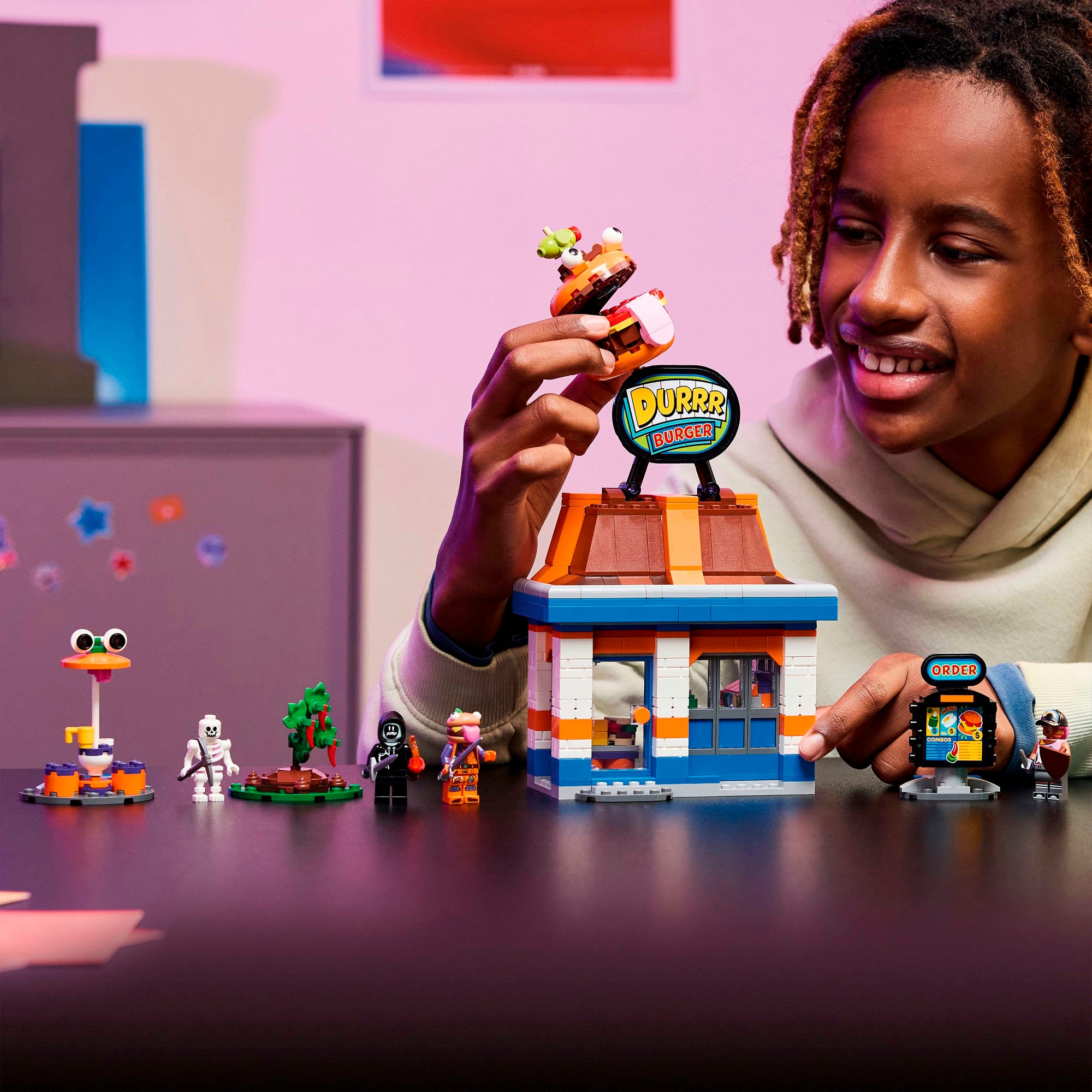 LEGO® Konstruktionsspielsteine »Durrr Burger Restaurant (77076), LEGO Fortnite«, (546 St.), Made in Europe
