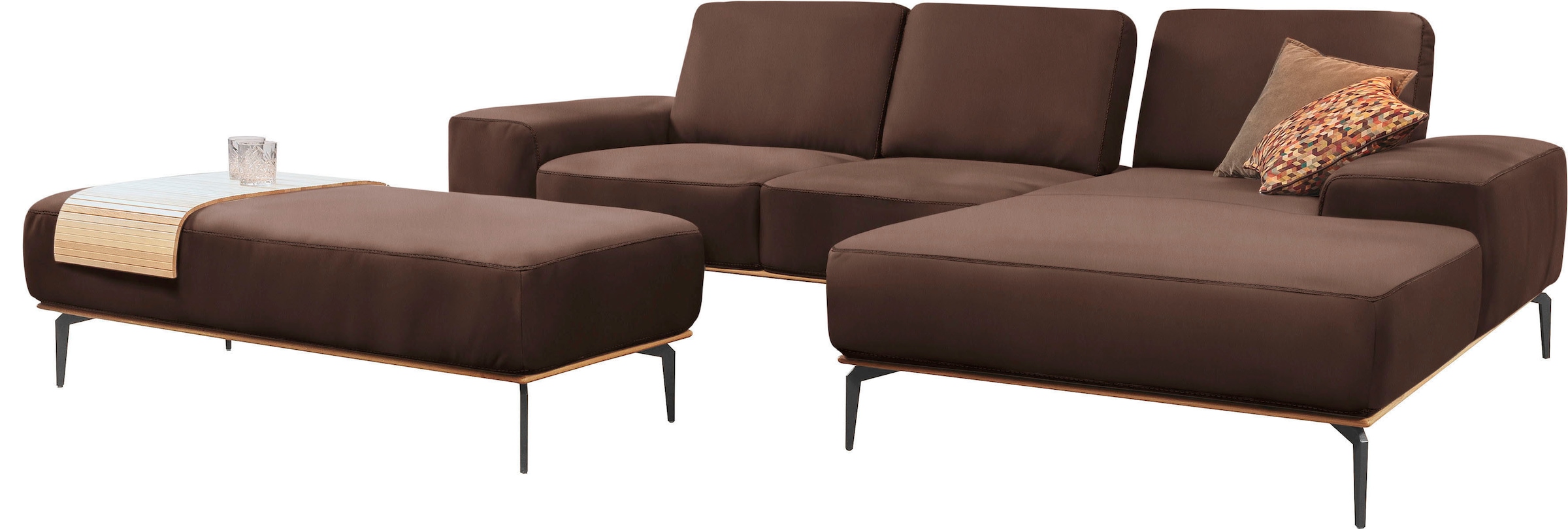 W.SCHILLIG Ecksofa »run, Designsofa mit tollem Sitzkomfort, bequem, L-Form«, mit Holzsockel, Füße in Schwarz pulverbeschichtet, Breite 279 cm