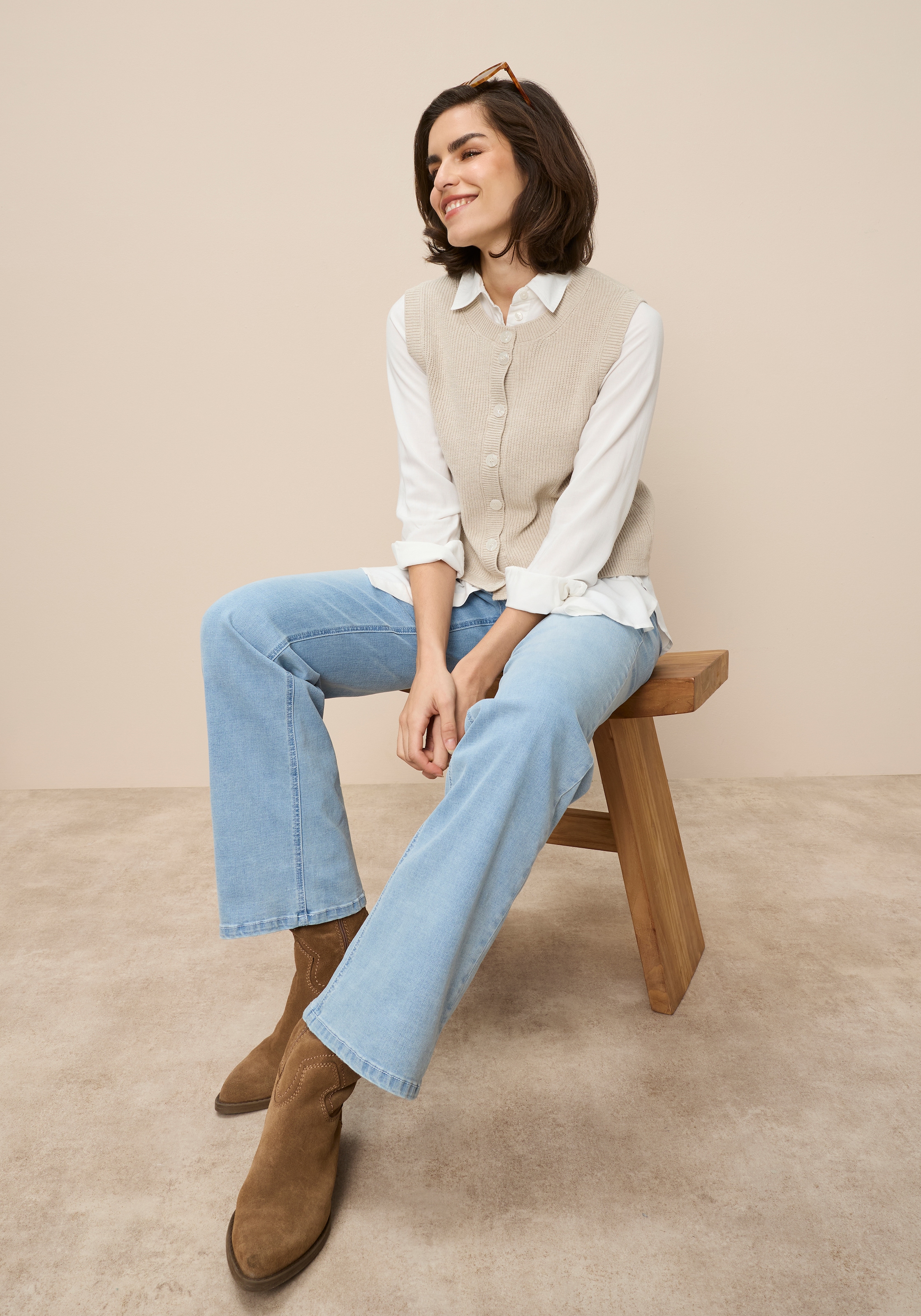 Tamaris Kurzarmpullover mit trendigem Schnitt und Knopfleiste