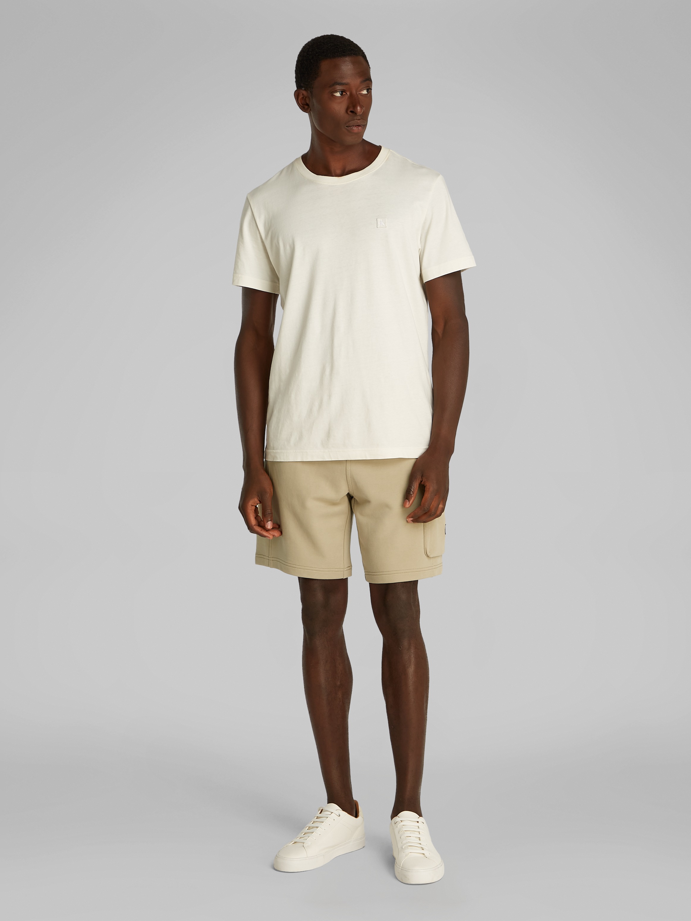 Calvin Klein Jeans Shorts »WOVEN LABEL SHORT«, mit Cargotasche