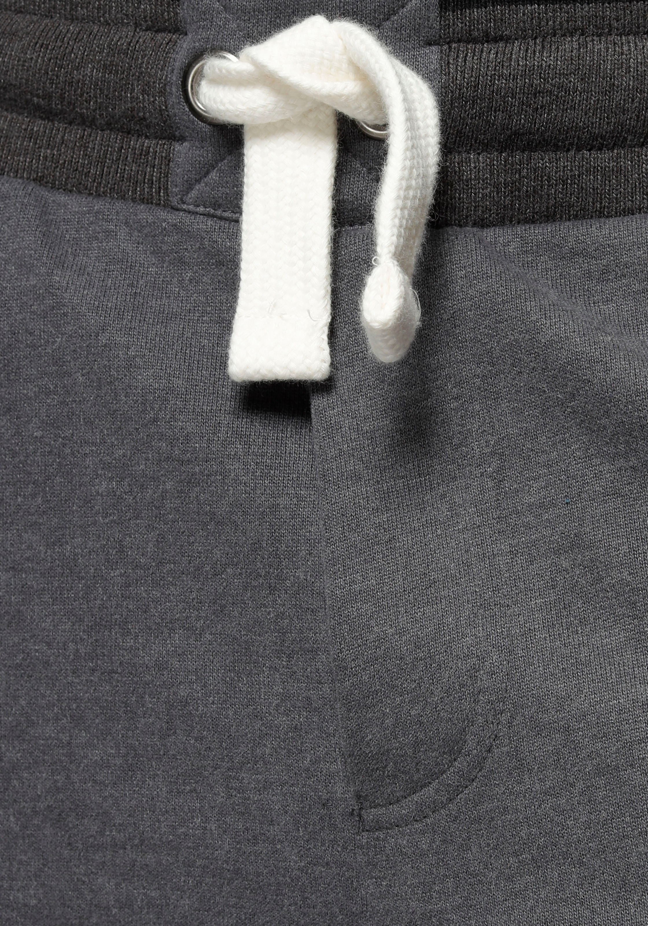 8. Bild von Ocean Sportswear Sweatshorts »Relax Fit«, mit Reißverschlusstaschen