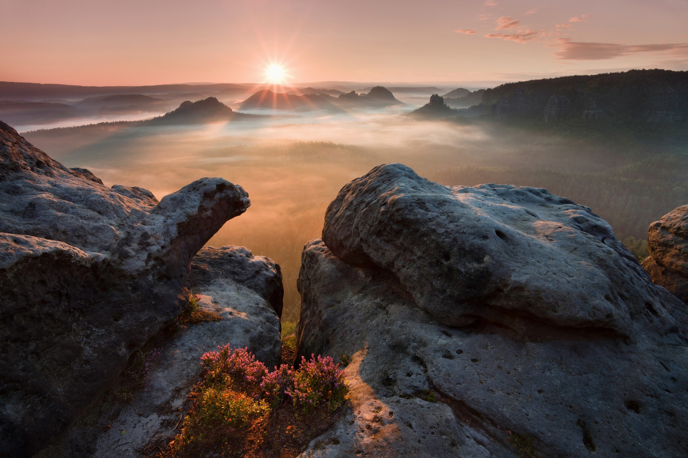 Papermoon Fototapete »Photo-Art DANIEL Å˜EÅ˜ICHA, SONNENAUFGANG AUF DEN FEL günstig online kaufen