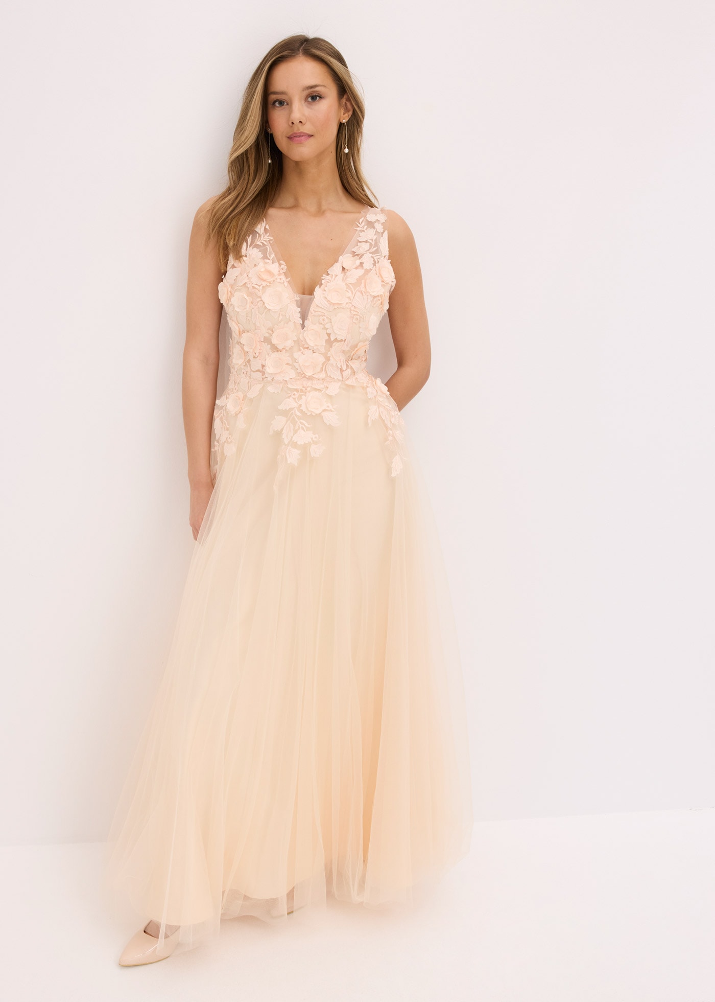 bonprix Maxikleid für festliche Anlässe, aus Tüll mit floraler Applikation, Maxi-Länge