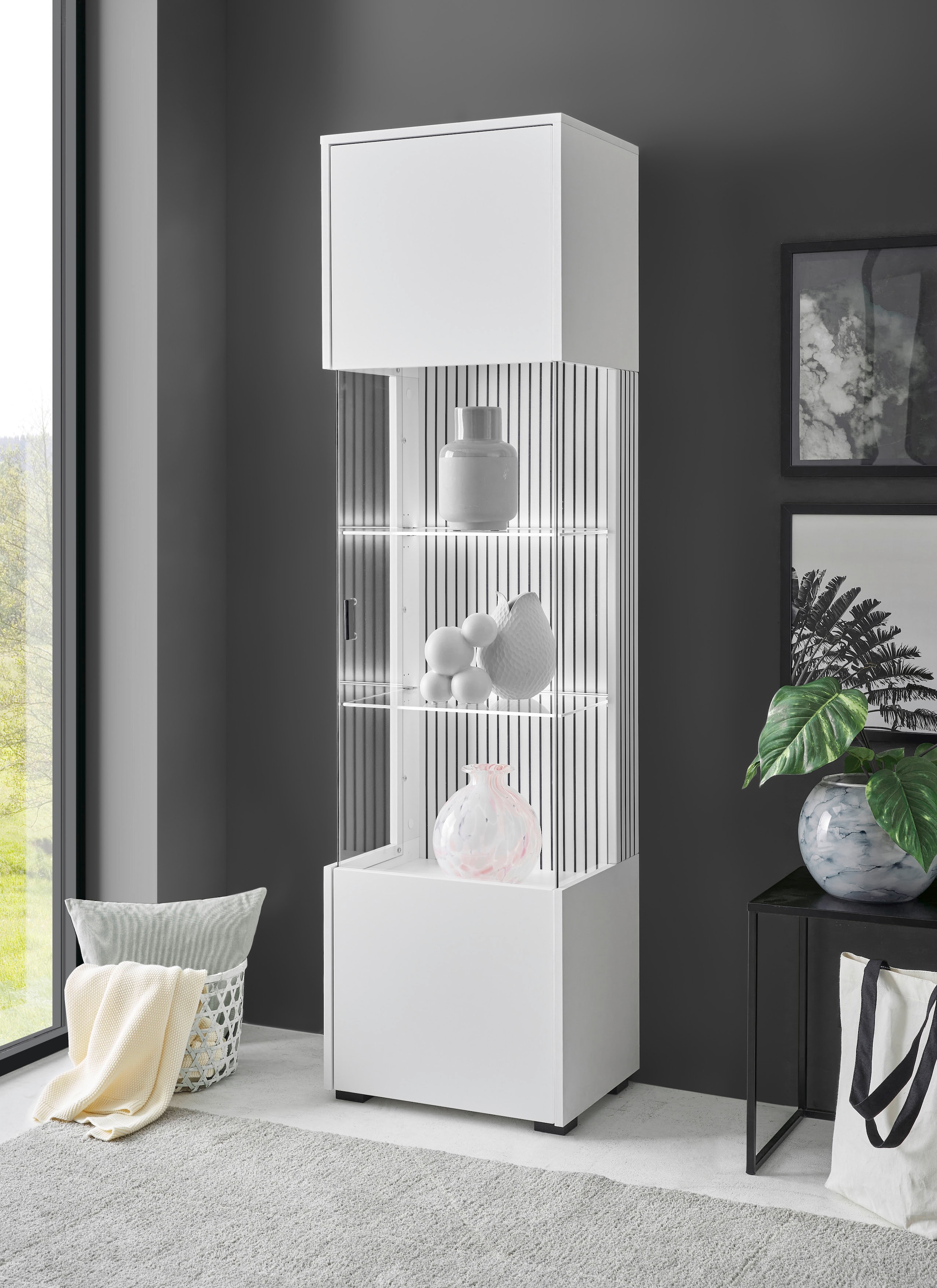 INOSIGN Vitrine "Hudson", in moderner Trendfarbe, Griffe aus Metall (Schwar günstig online kaufen