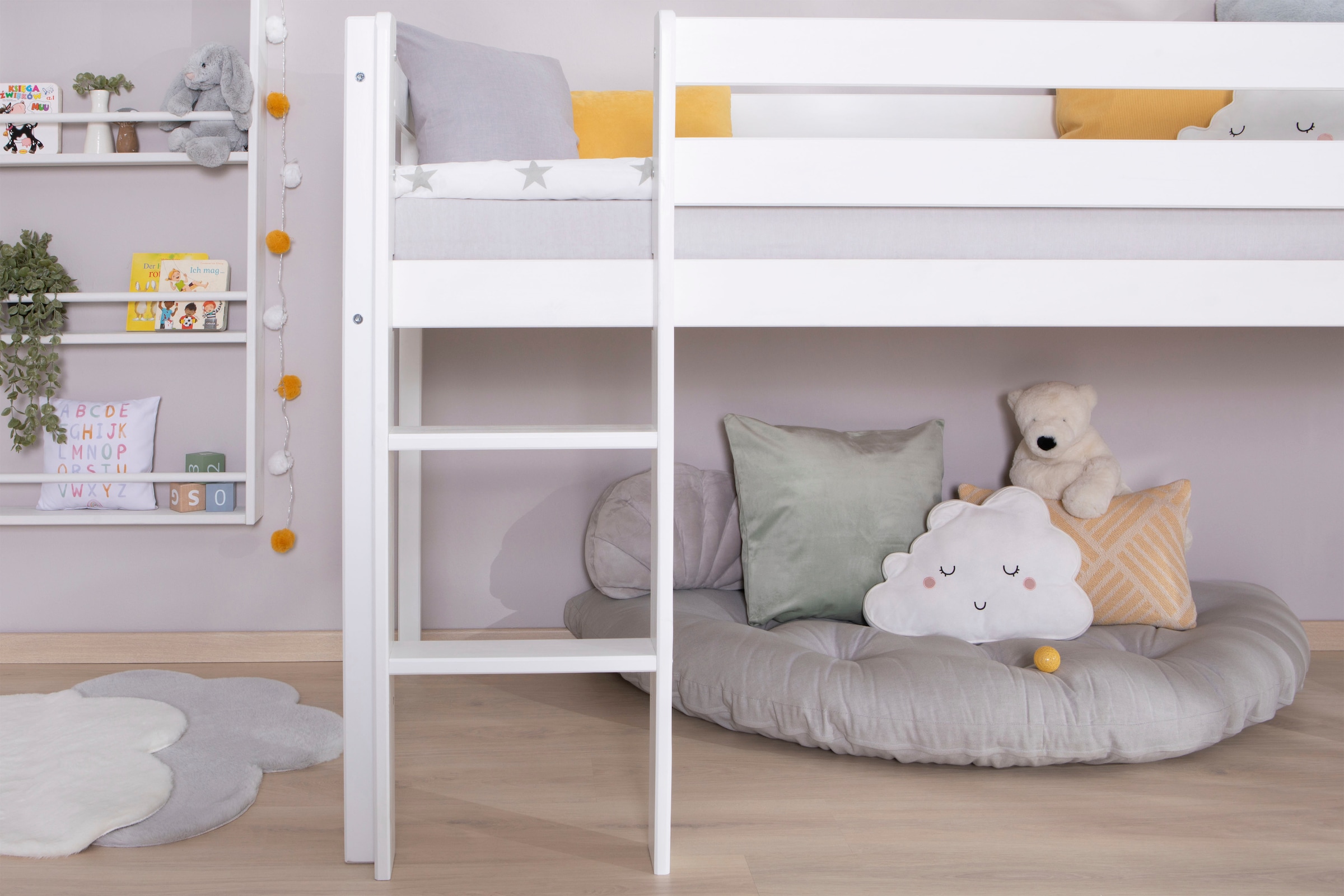 Ticaa Hochbett »Malte, FSC®-zertifizierte Kiefer, Deal für begrenzte Zeit!«, (90x200cm Liegefläche, Höhe 114cm), mit Rollrost