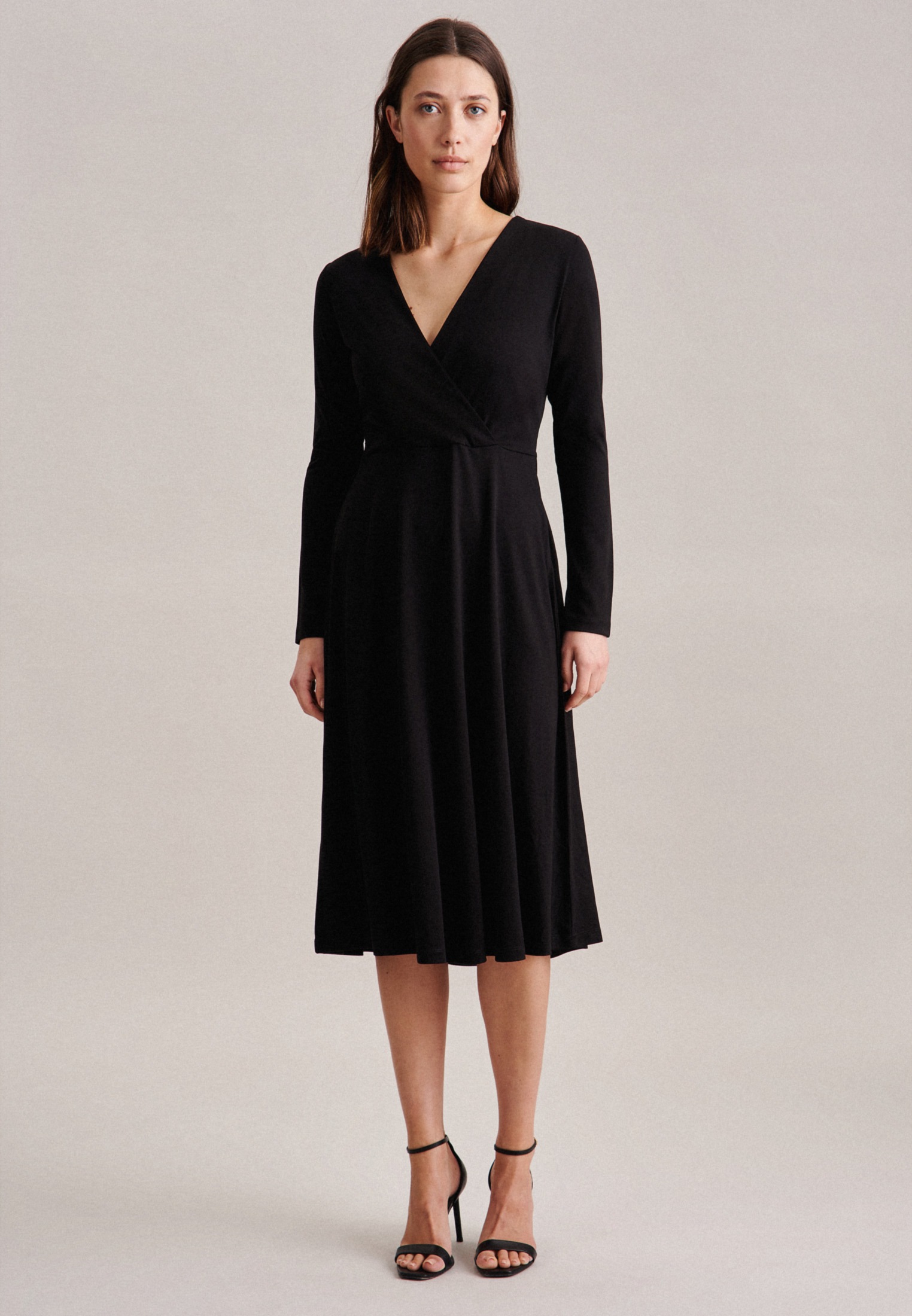 seidensticker Sommerkleid »Schwarze Rose«, V-Neck Uni