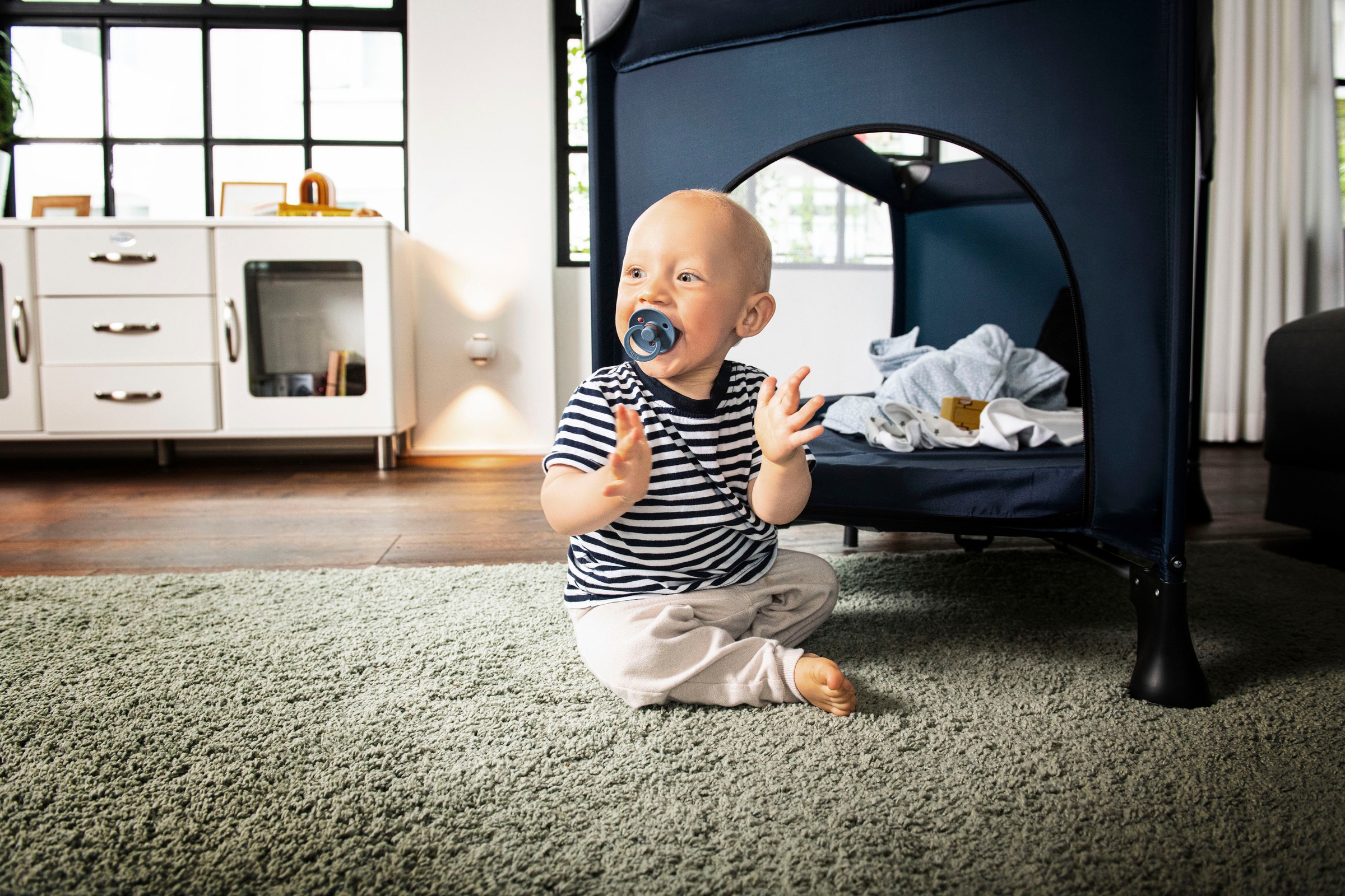 Hauck Baby-Reisebett »Dream N Play Plus, Navy«, inkl. Transporttasche