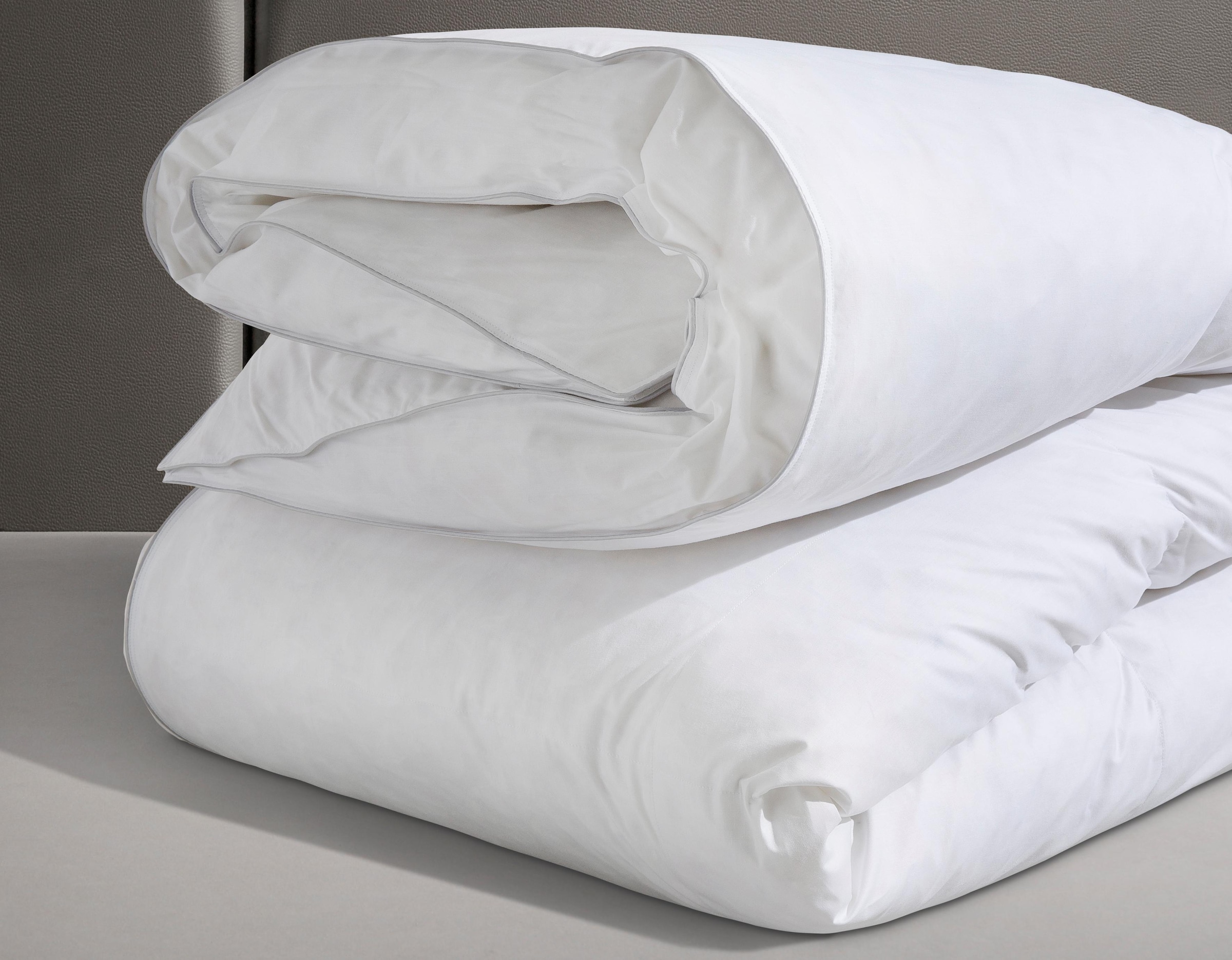 Balette Federbettdecke »Lena«, extrawarm, Füllung 100% Federn, Bezug 100% Baumwolle, (1 St.), Bettdecke in 135x200 cm und weiteren Größen, für Winter geeignet