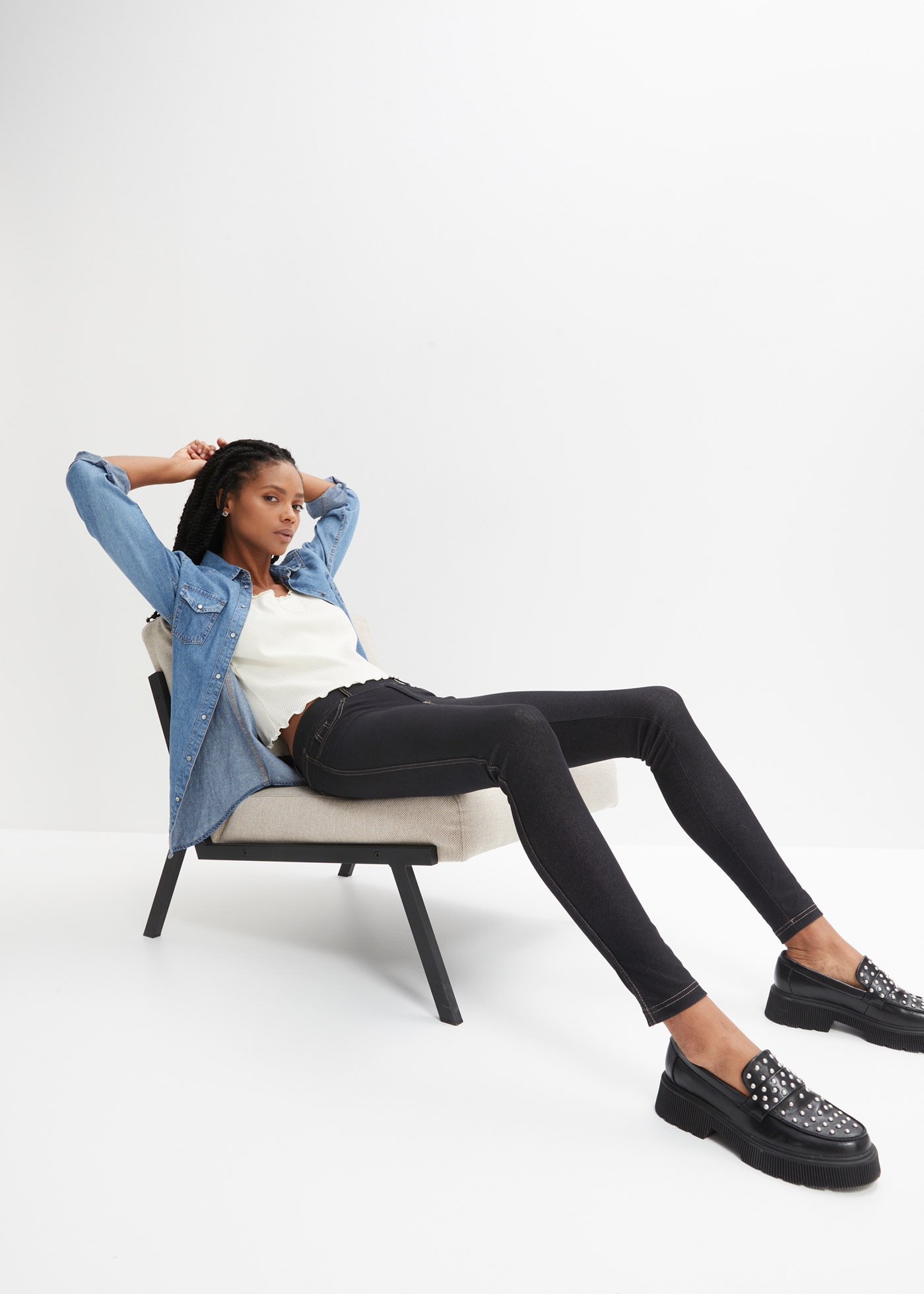 bonprix Leggings  Skinny Fit, mit Eingrifftaschen und Gesäßtaschen, mit Gummizug