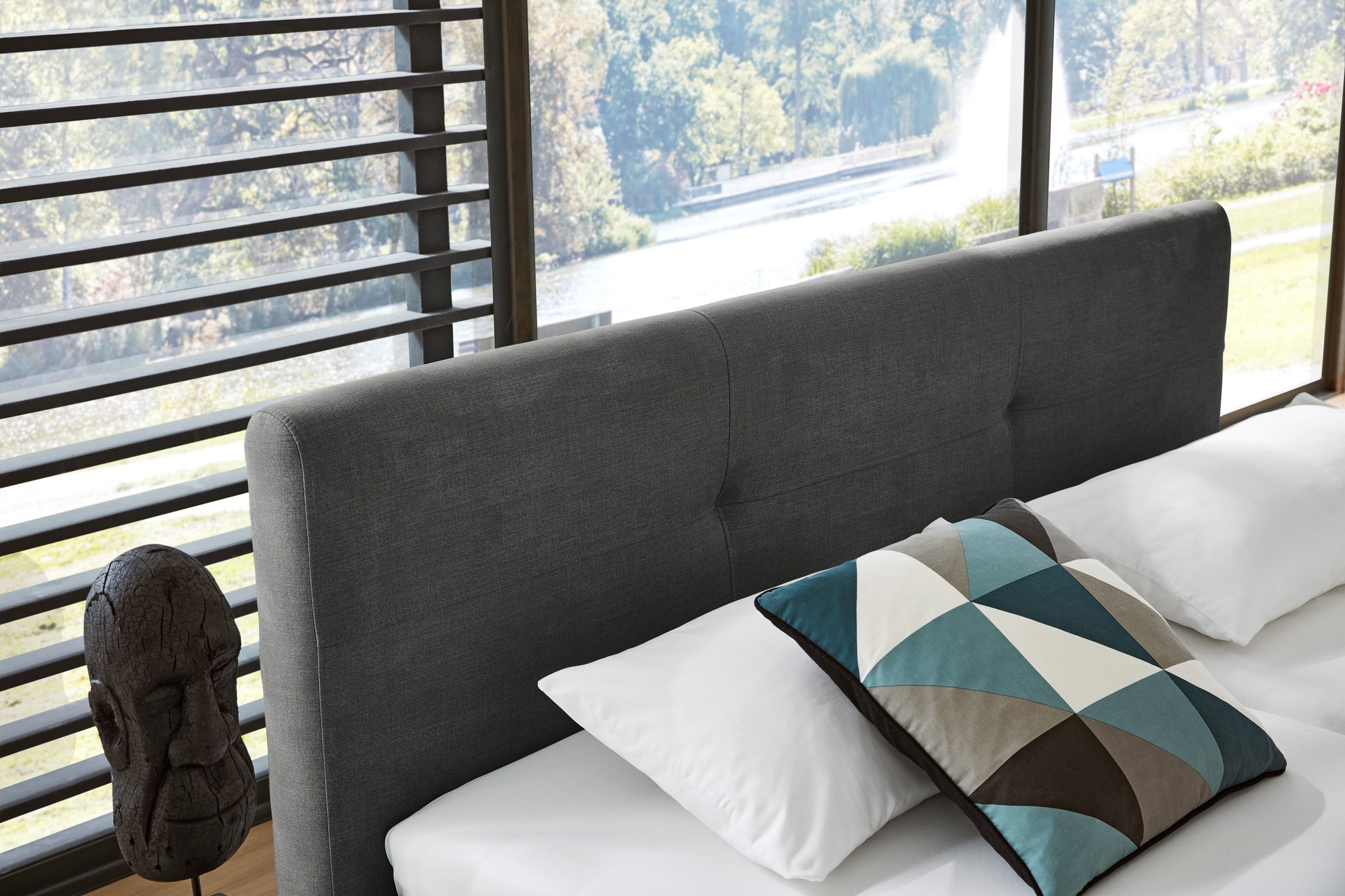 Musterring Polsterbett »Delphi erhältlich in der Breite 160cm und 180cm« Eicherahmen massiv, Kopfteil mit Steppung