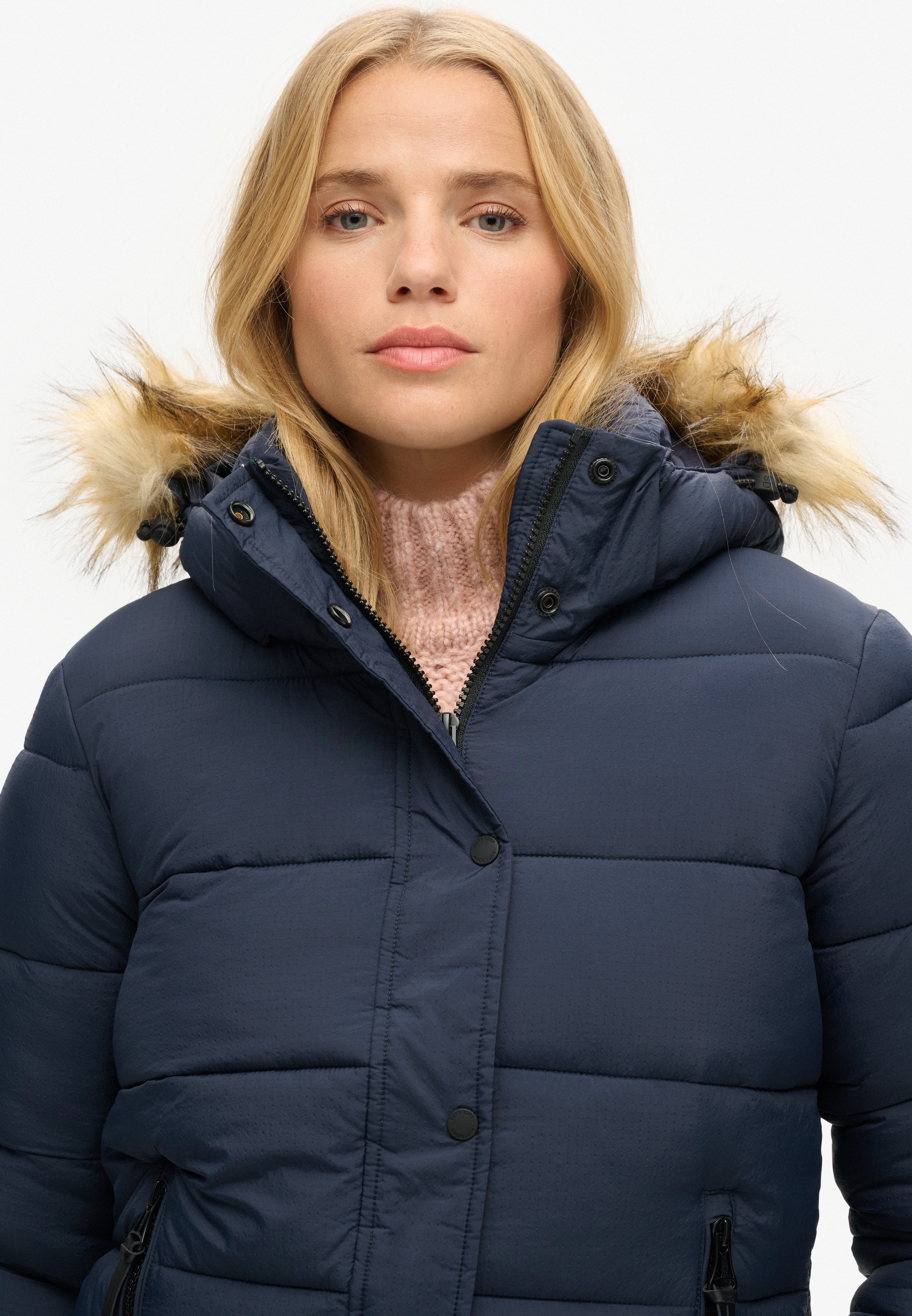 Superdry Steppjacke »FAUX FUR SHORT HOOD PUFFER«, mit Kapuze