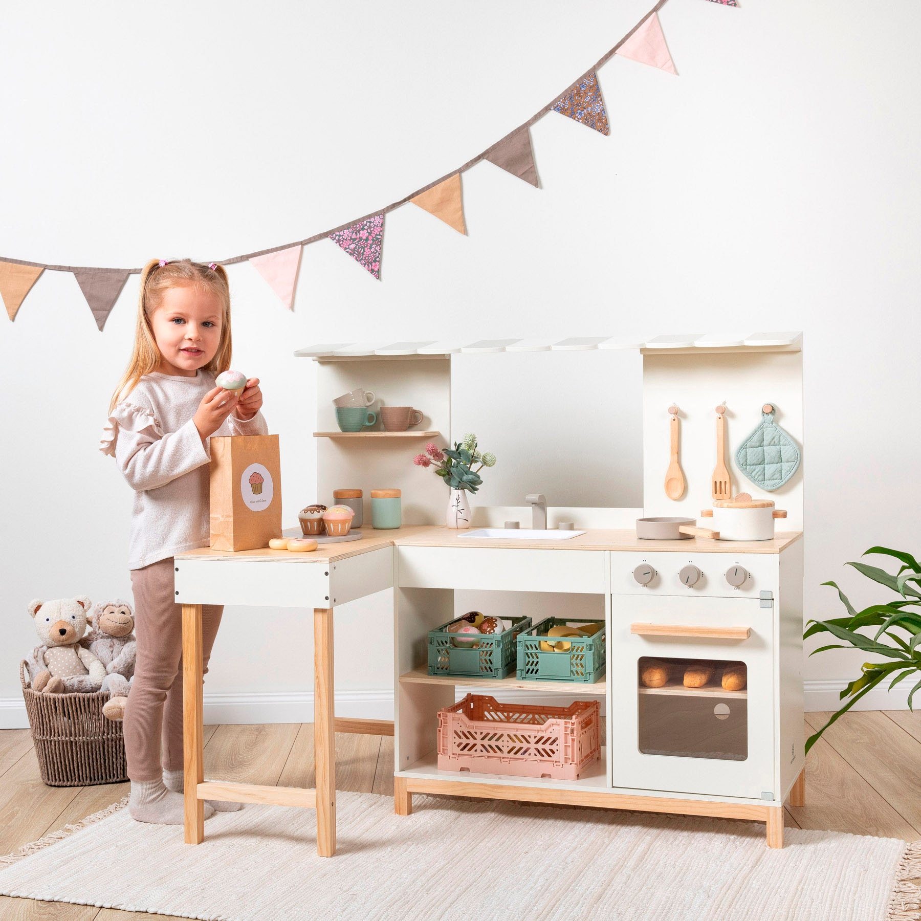 MUSTERKIND® Spielküche »Robusta« FSC® - schützt Wald