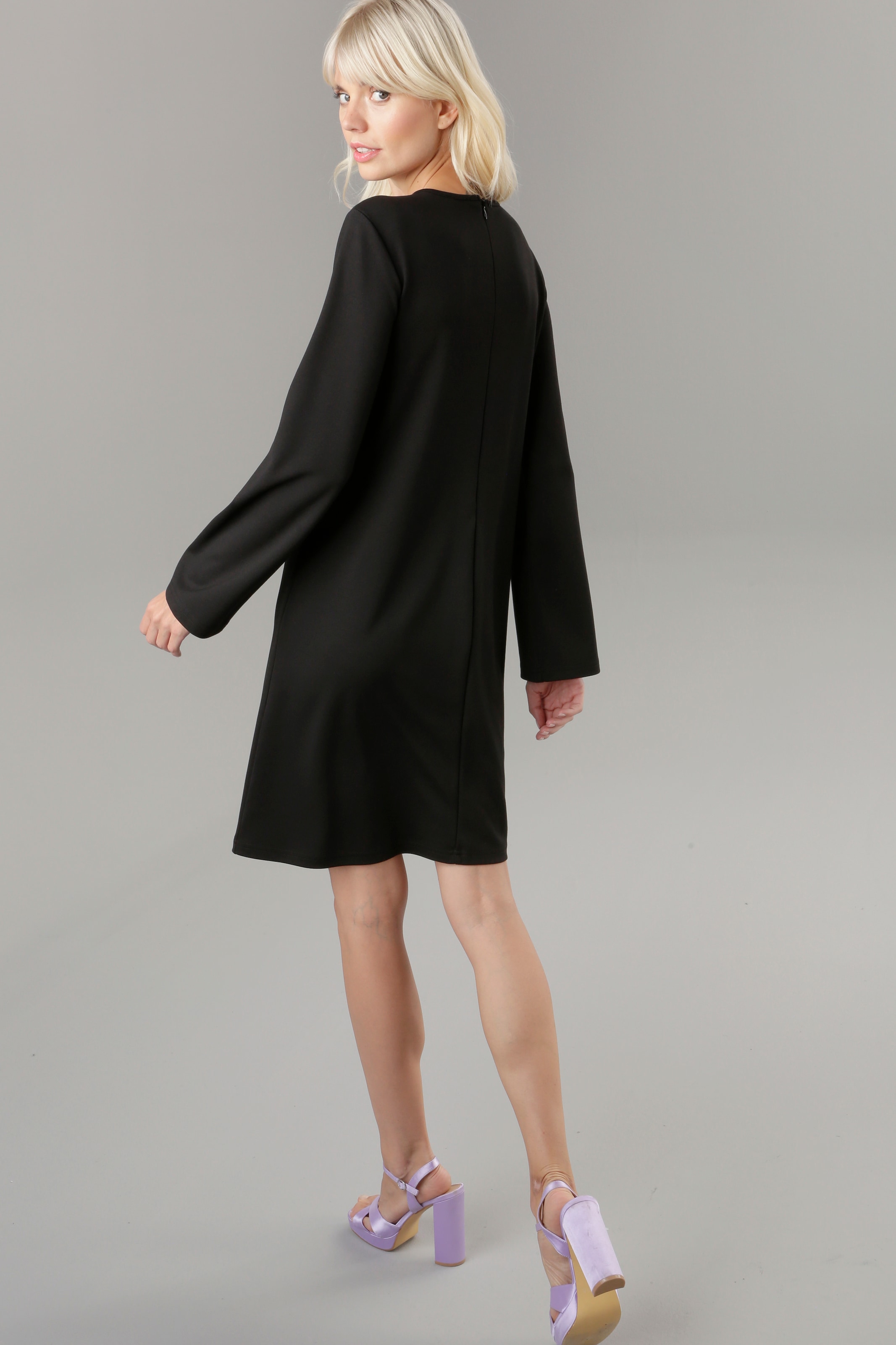 Aniston SELECTED Cut-Outs kaufen online mit Jerseykleid