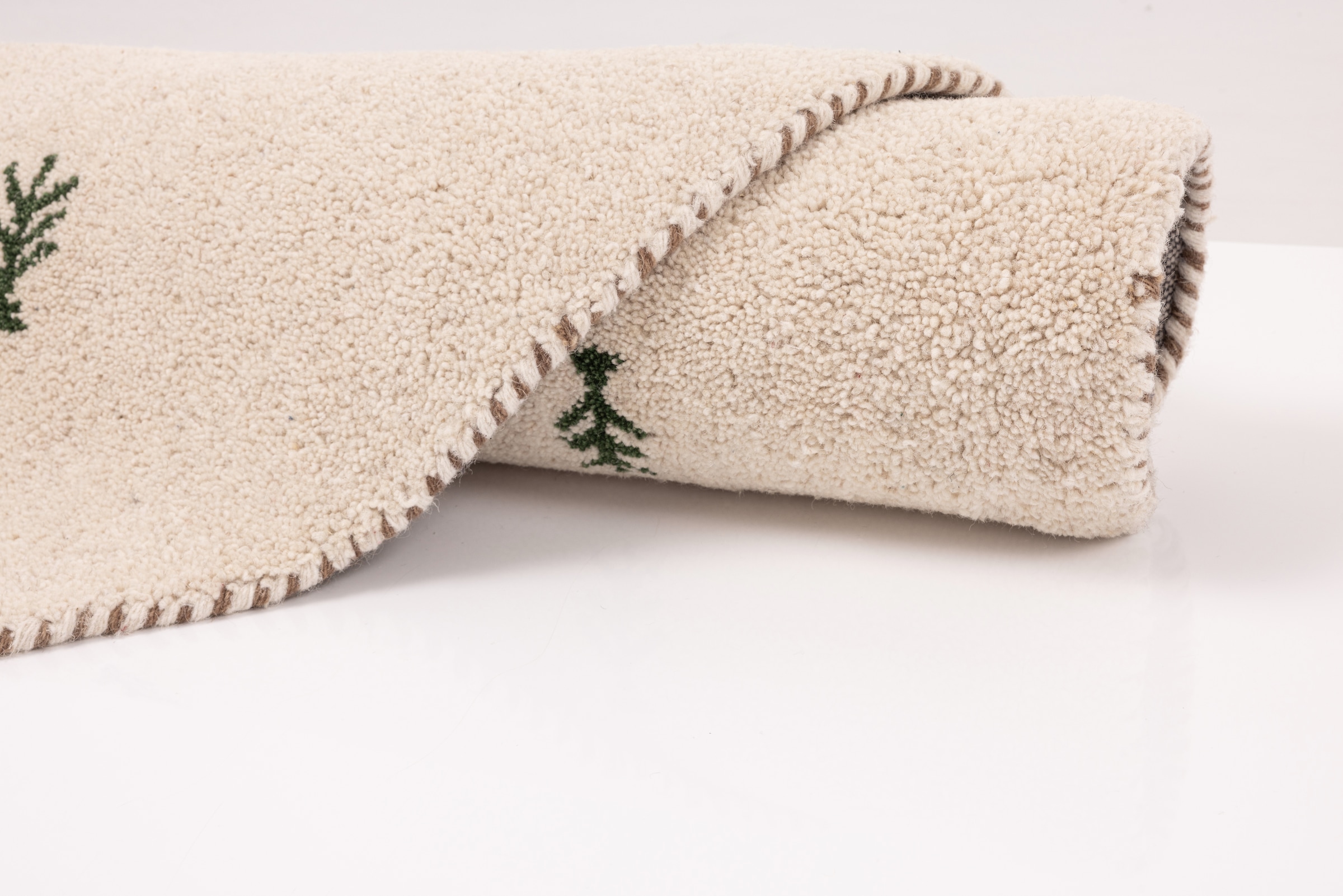 THEKO Wollteppich »Gabbeh Motiv, Handweb Teppich, Tiermotiv, reine Wolle, handgewebt«, rund, 14 mm Höhe, reine Wolle, handgewebt, Wohnzimmer, Schlafzimmer, Esszimmer
