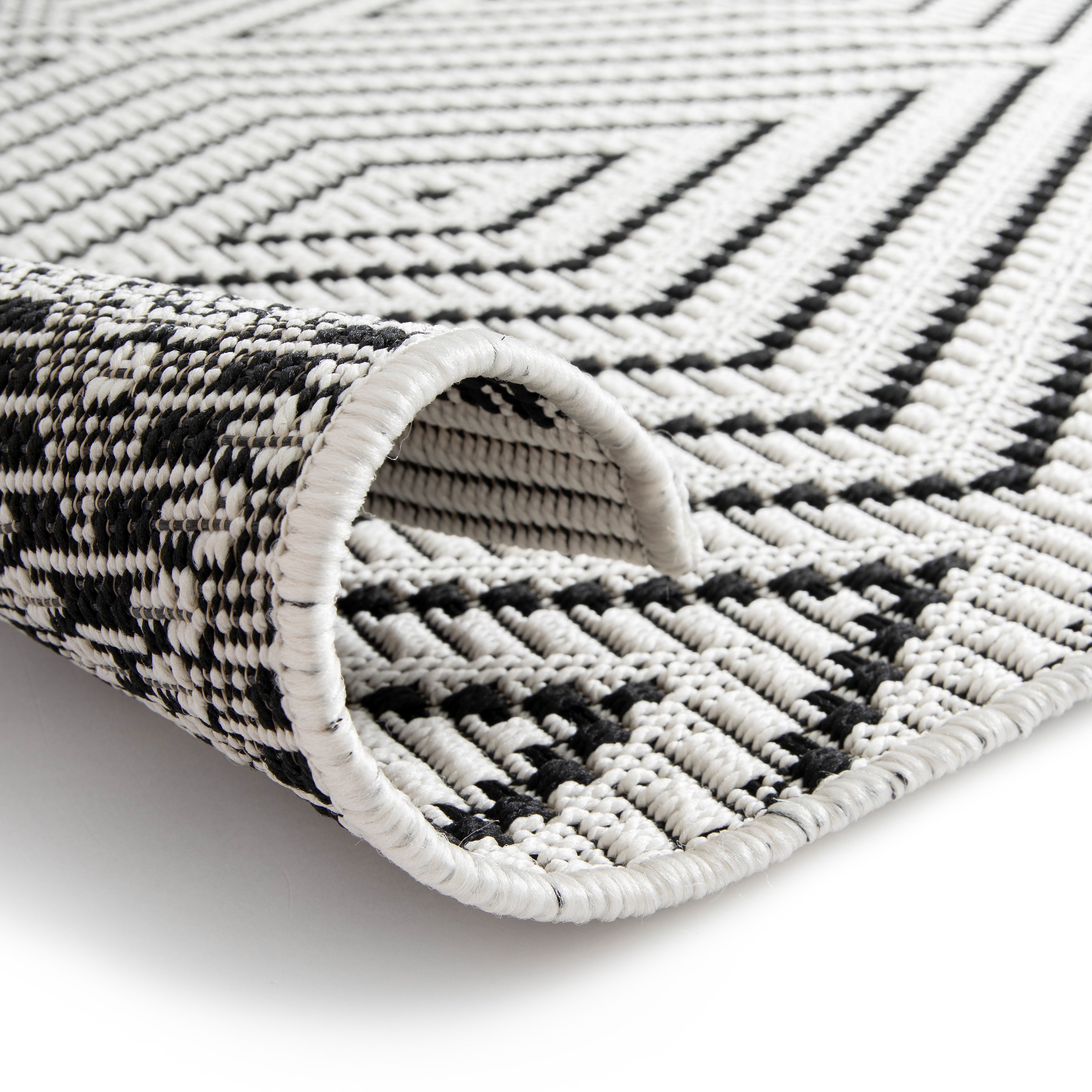 Primaflor-Ideen in Textil Teppich »Outdoorteppich GRANADA - Geo«, rechteckig, 4 mm Höhe, Flachgewebe, Rauten, In- und Outdoor geeignet, für Balkon & Terrasse