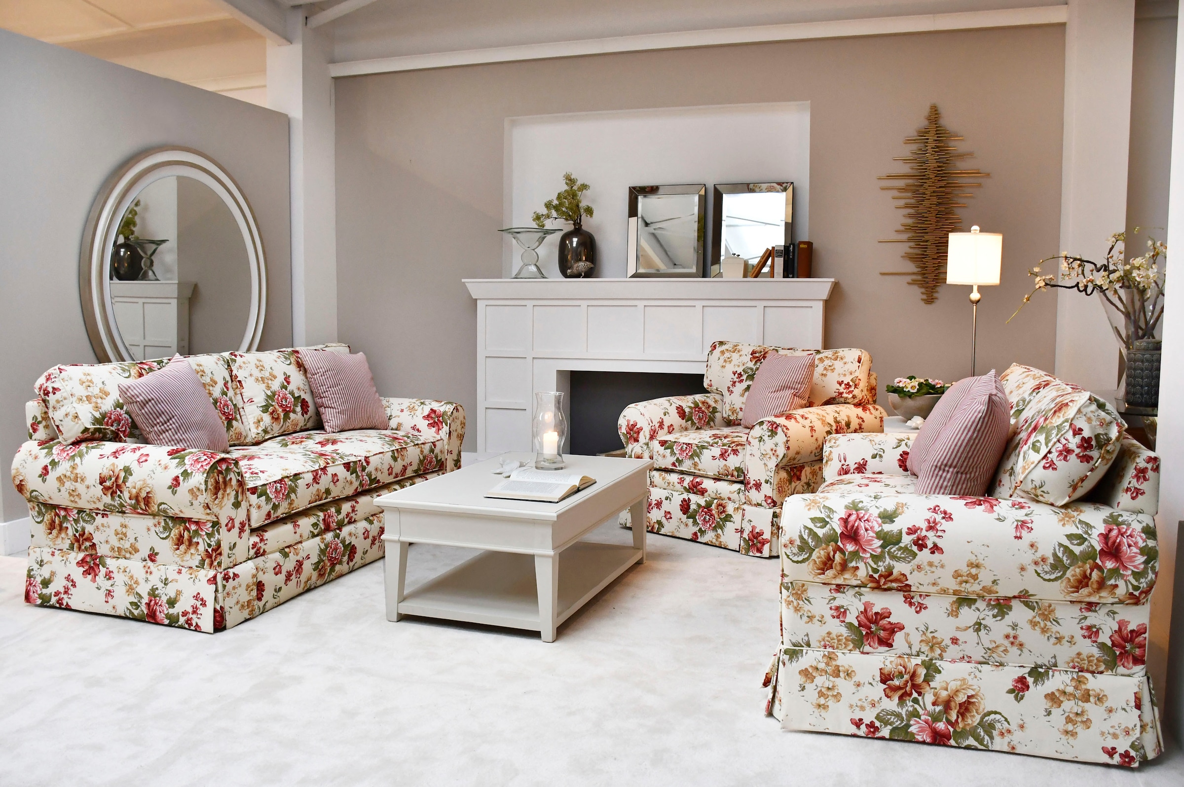 Home affaire 2-Sitzer »Laura K«, Geblümtes 2-Sitzer Sofa, creme Weiß, 165 x 95 x 97, Sitzhöhe 53