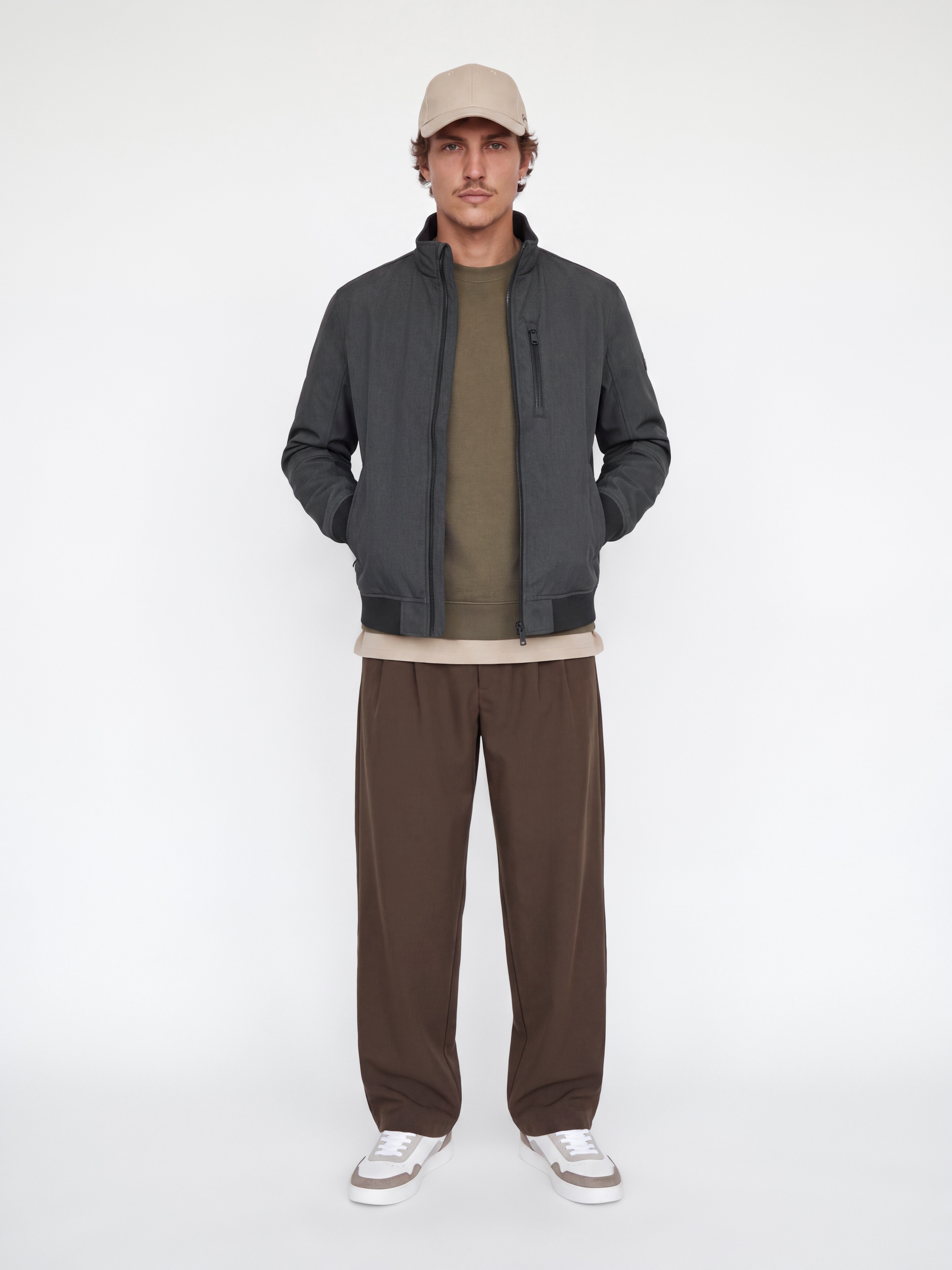 Jack & Jones Softshelljacke »JJELIAM SOFTSHELL BOMBER NOOS« Kunstfaser, regular fit