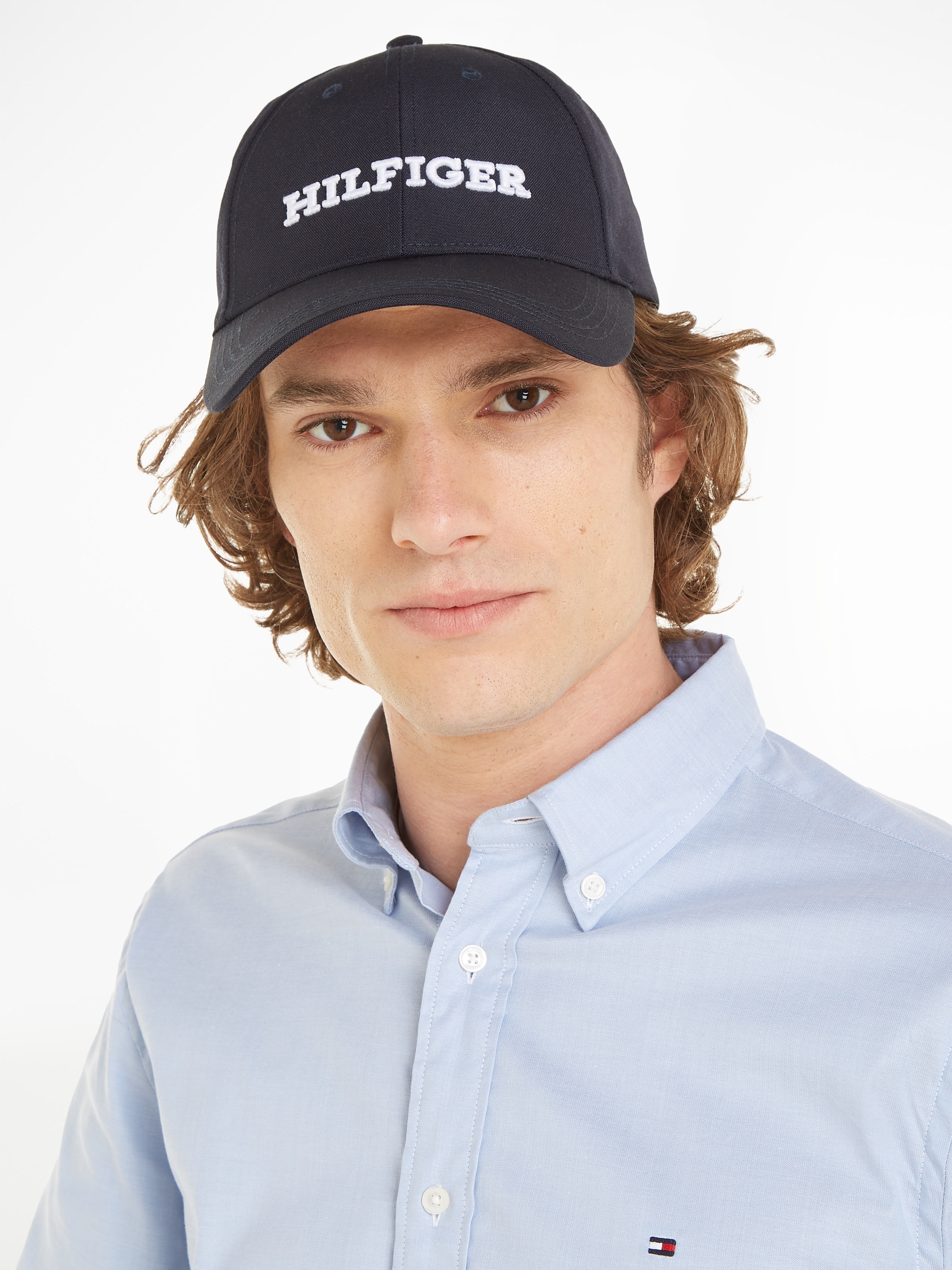 Tommy Hilfiger Baseball Cap »TH MONOTYPE CANVAS 6 PANEL CAP«, mit Logoschriftzug über dem Schirm