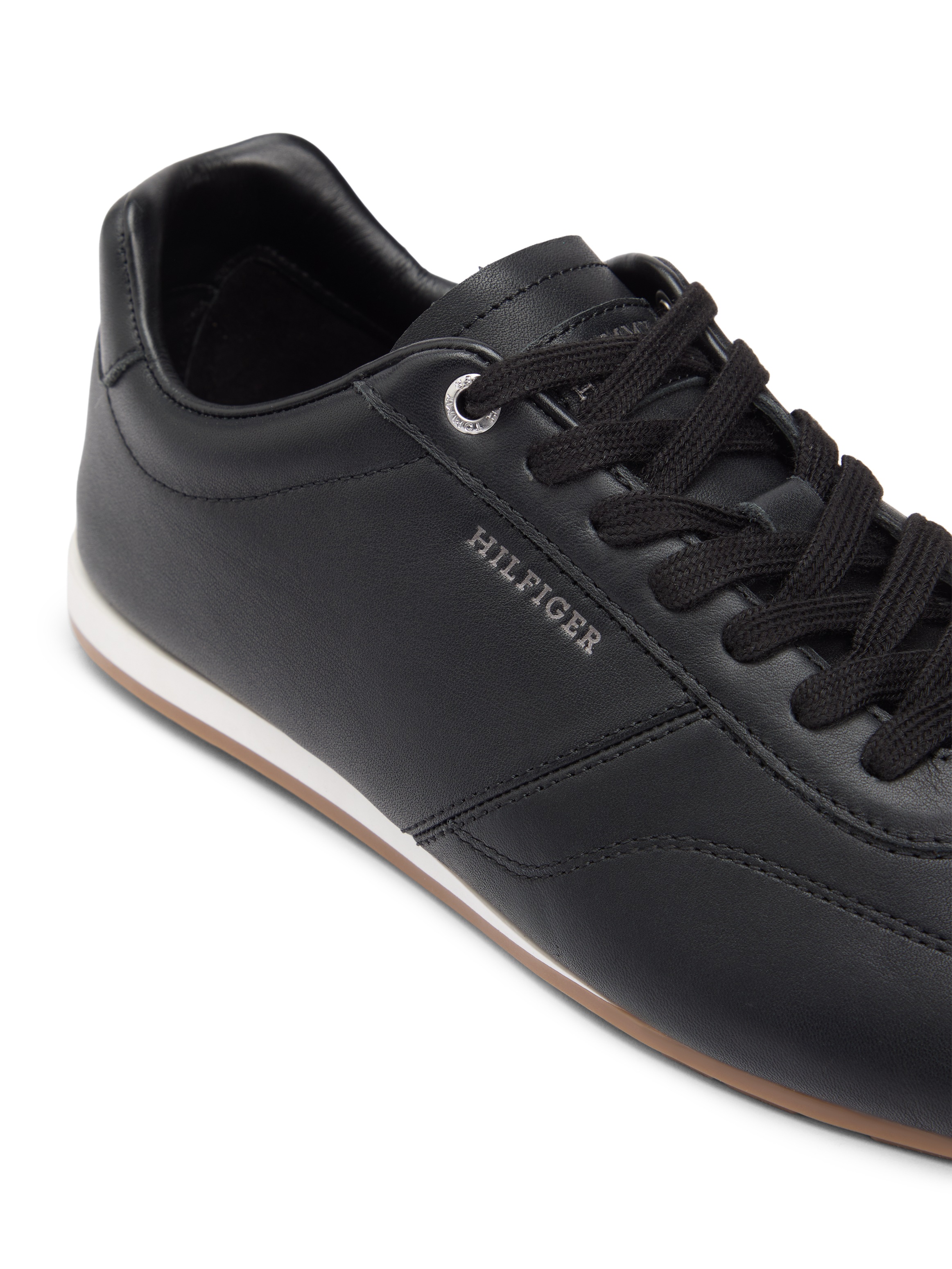 Tommy Hilfiger Sneaker »TH LORUN ICON«  , Freizeitschuh, Halbschuh, Schnürschuh mit dezenten Ziernähten