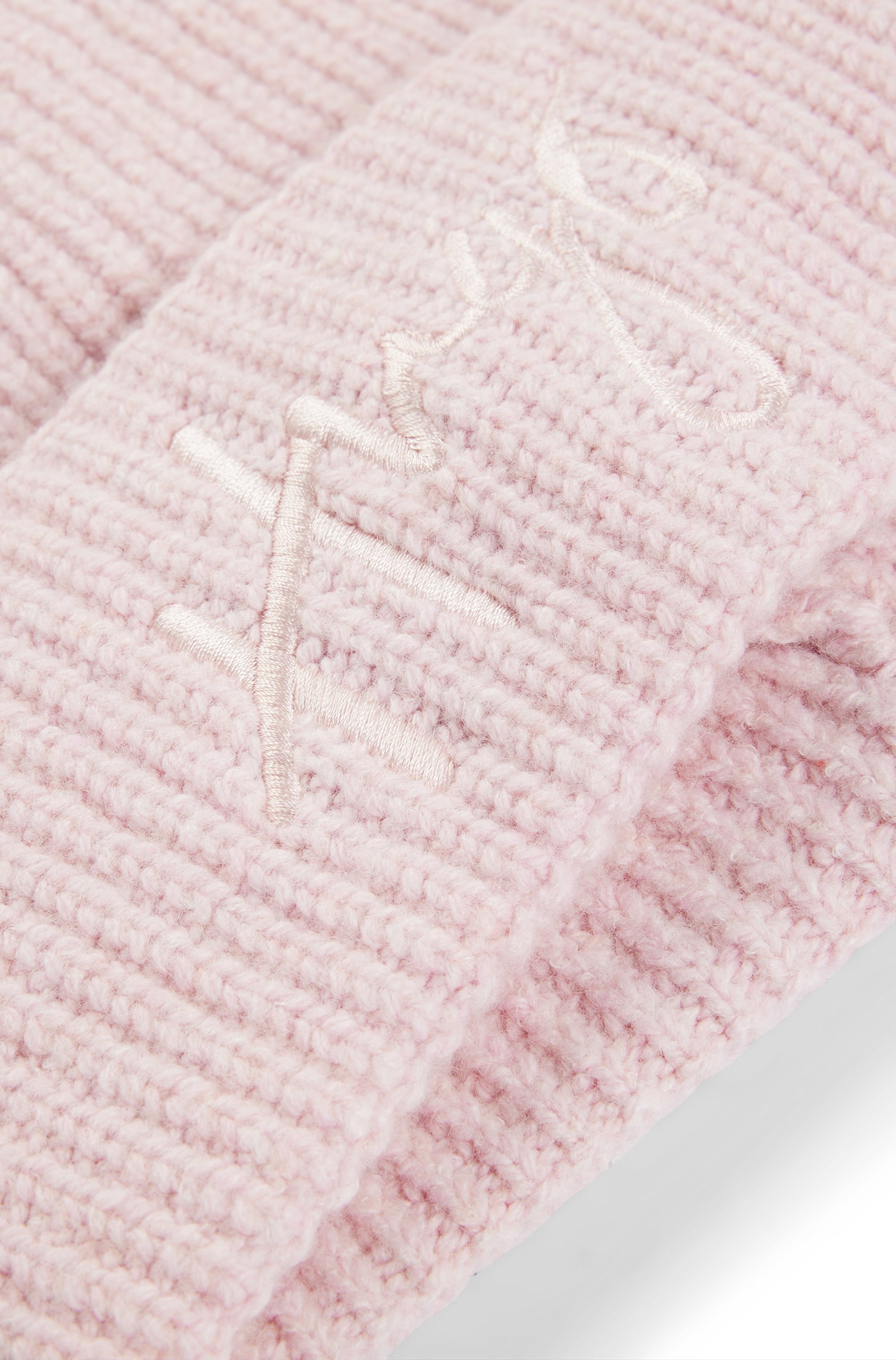 HUGO Beanie »Socialy Hat«, mit Logostickerei