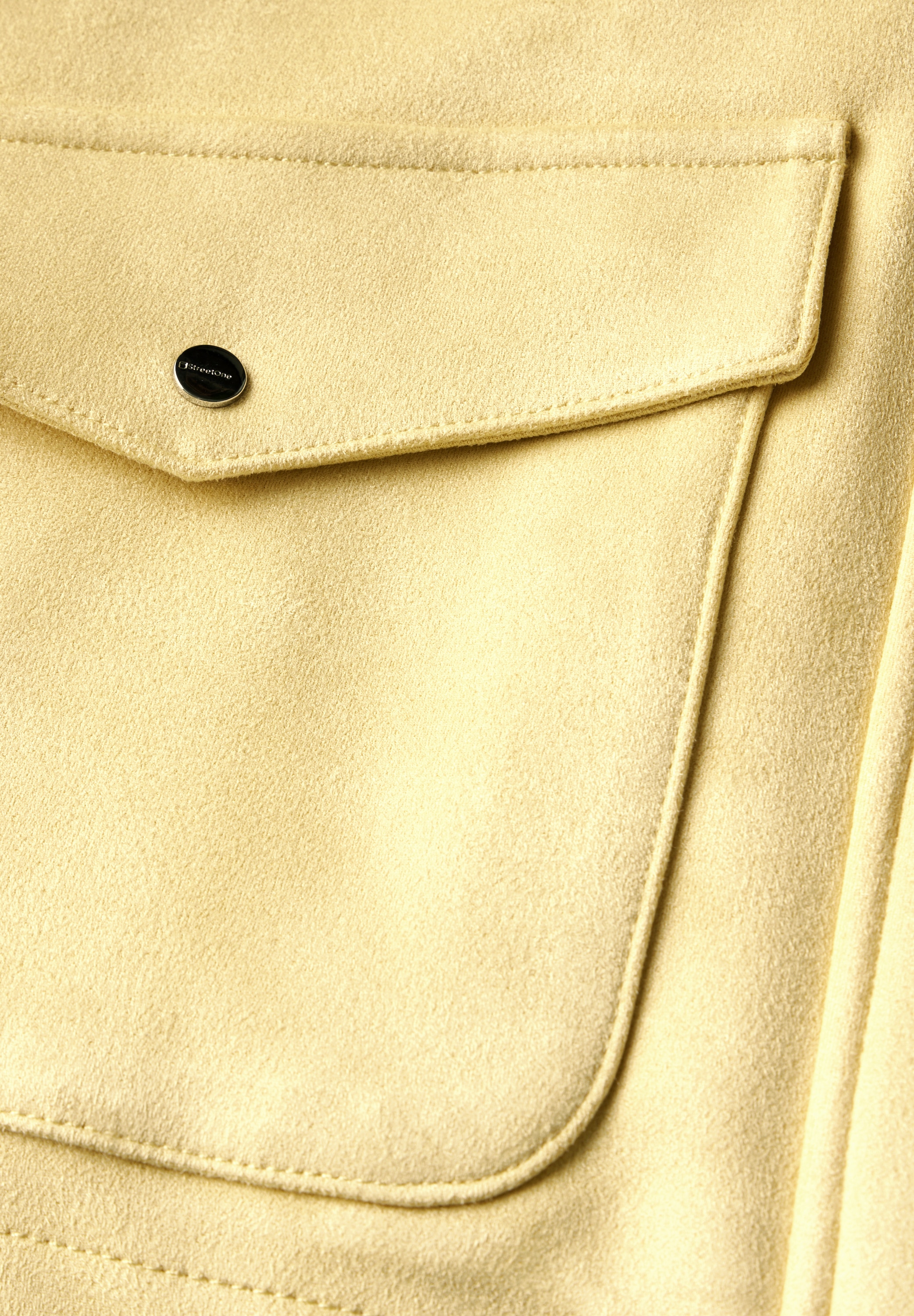 STREET ONE Kurzblazer, Kurze Jacke aus Velours