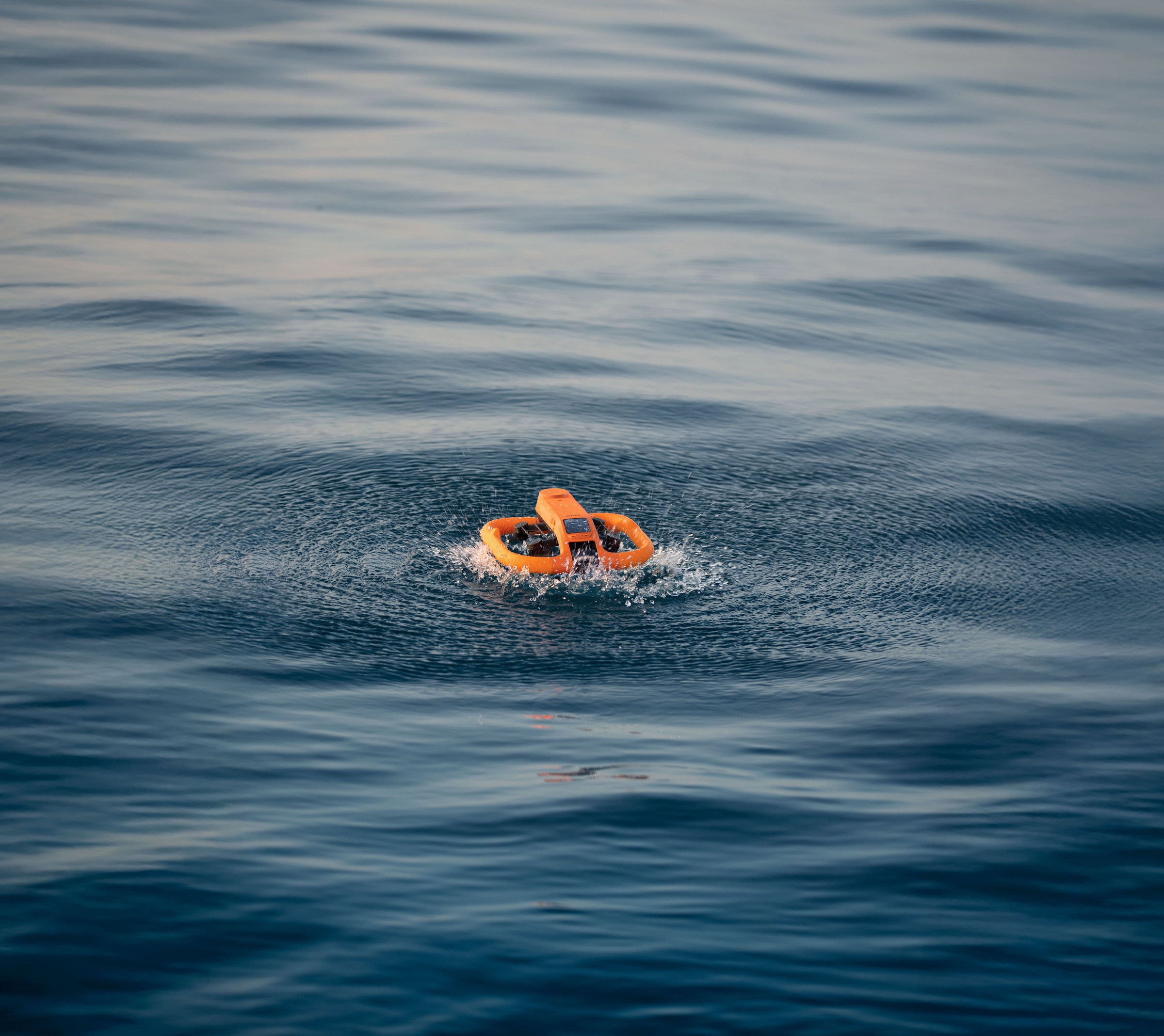 HOVERAir Quadrocopter »AQUA Standard«