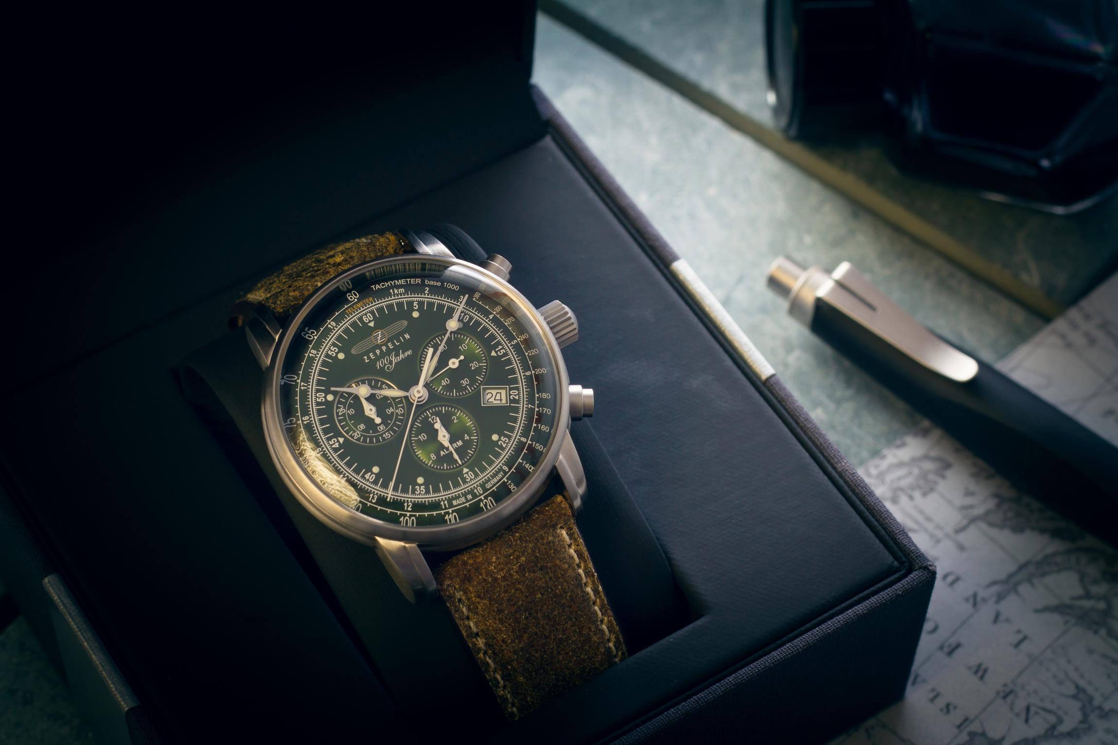 ZEPPELIN Chronograph »100 Jahre« Armbanduhr, Quarzuhr, Herrenuhr, Datum, Stoppfunktion, Made in Germany