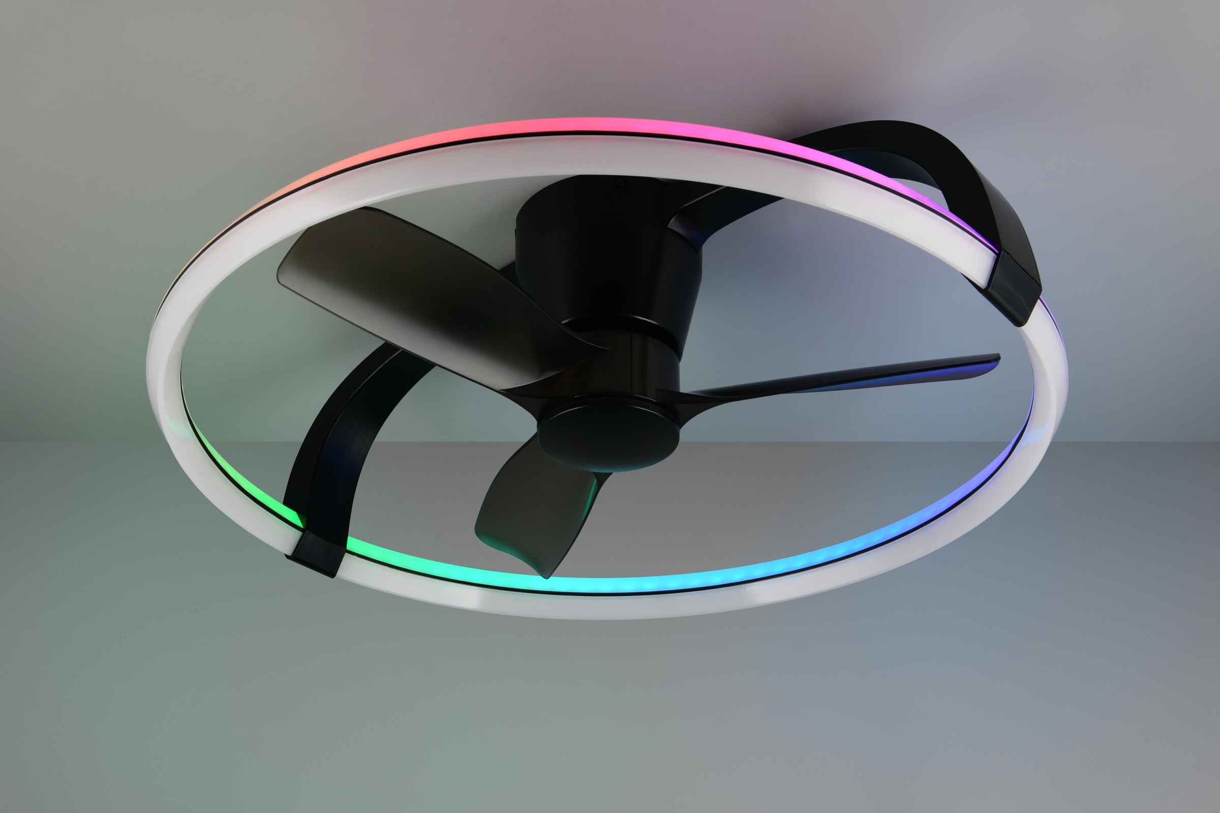 REALITY Leuchten LED Deckenleuchte »STOCKHOLM mit Ventilator, Smart Home tuya Deckenventilator mit Licht« LED-Board 1 Stk. RGB | warmweiß - kaltweiß Steuerung per tuya App oder Fernbedienung, Dynamic Light RGB Licht