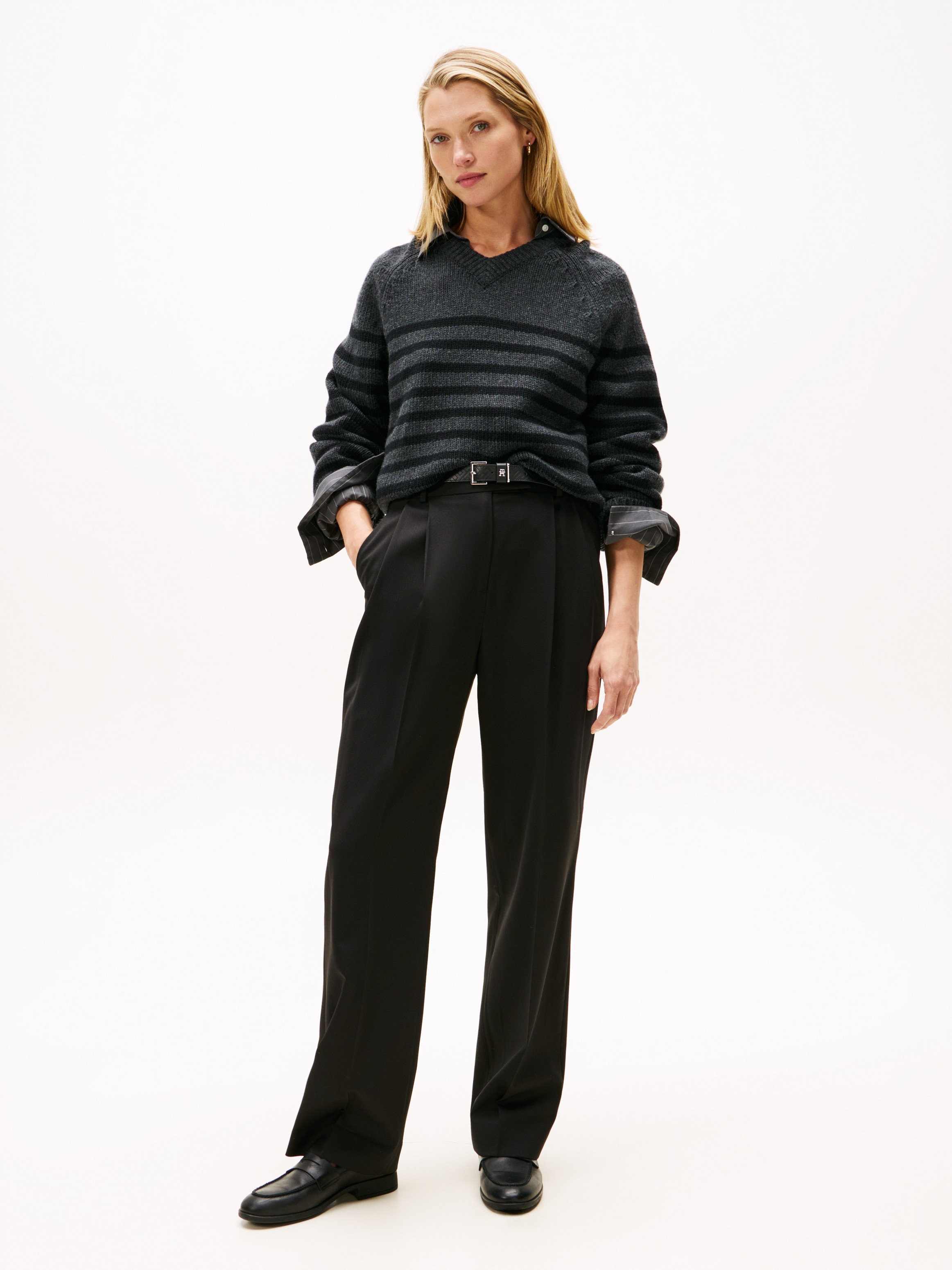 Tommy Hilfiger Anzughose »TIMELESS WOOL RLXD STRT PANT«, mit Wolle