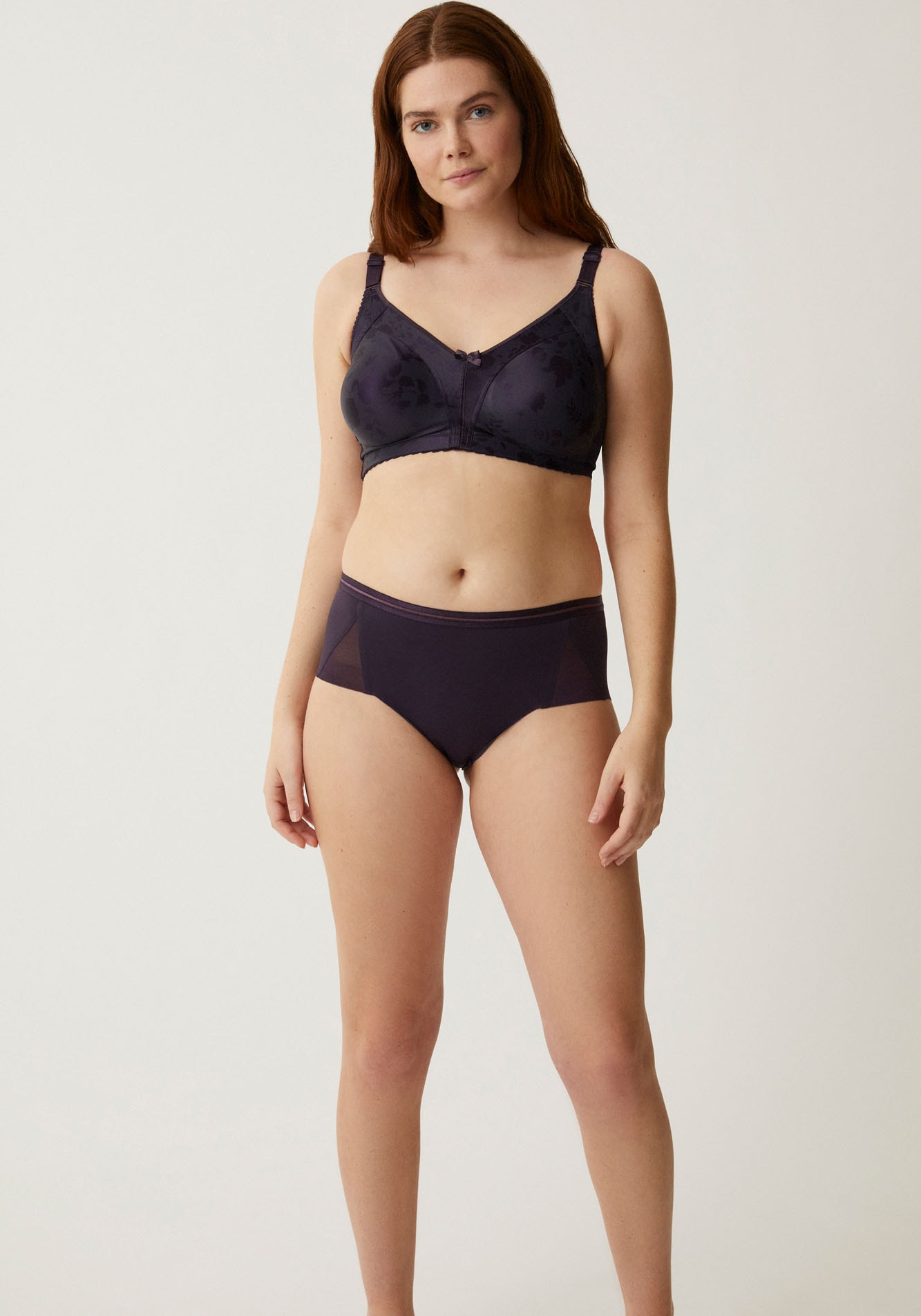 Naturana Minimizer-BH, mit elastischen, nahtlosen Cups