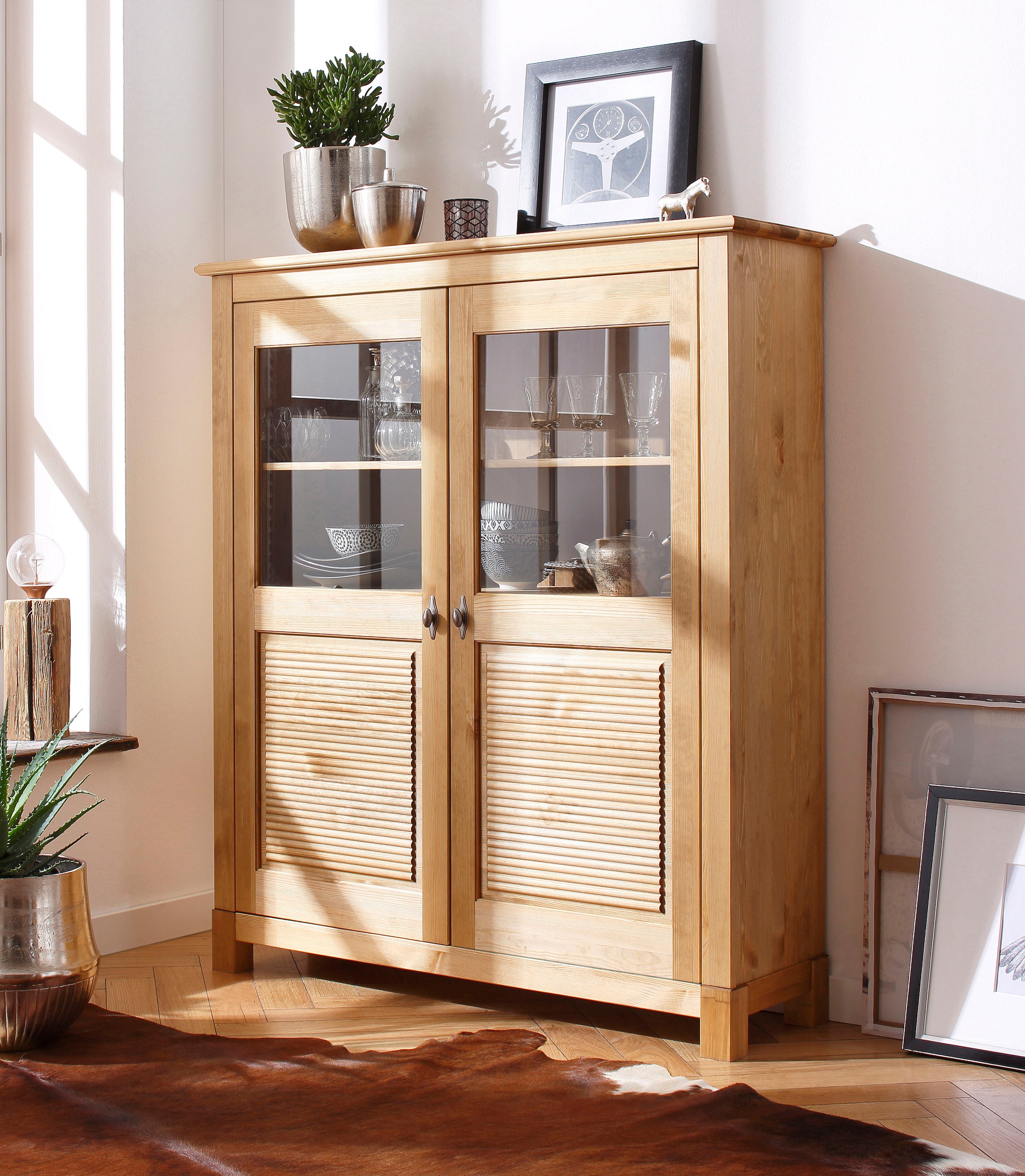 Home affaire Highboard »Rauna«, Vitrine, Breite 111,6 cm, aus massiver Kief günstig online kaufen